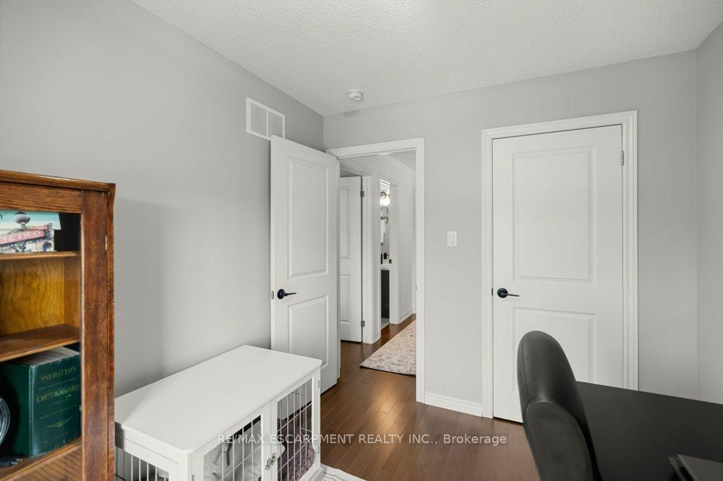 Photo 23 of Unit 13, 2220 Queensway Drive, Burlington, Freeman — HOMEH