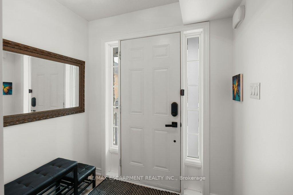 Photo 26 of Unit 13, 2220 Queensway Drive, Burlington, Freeman — HOMEH