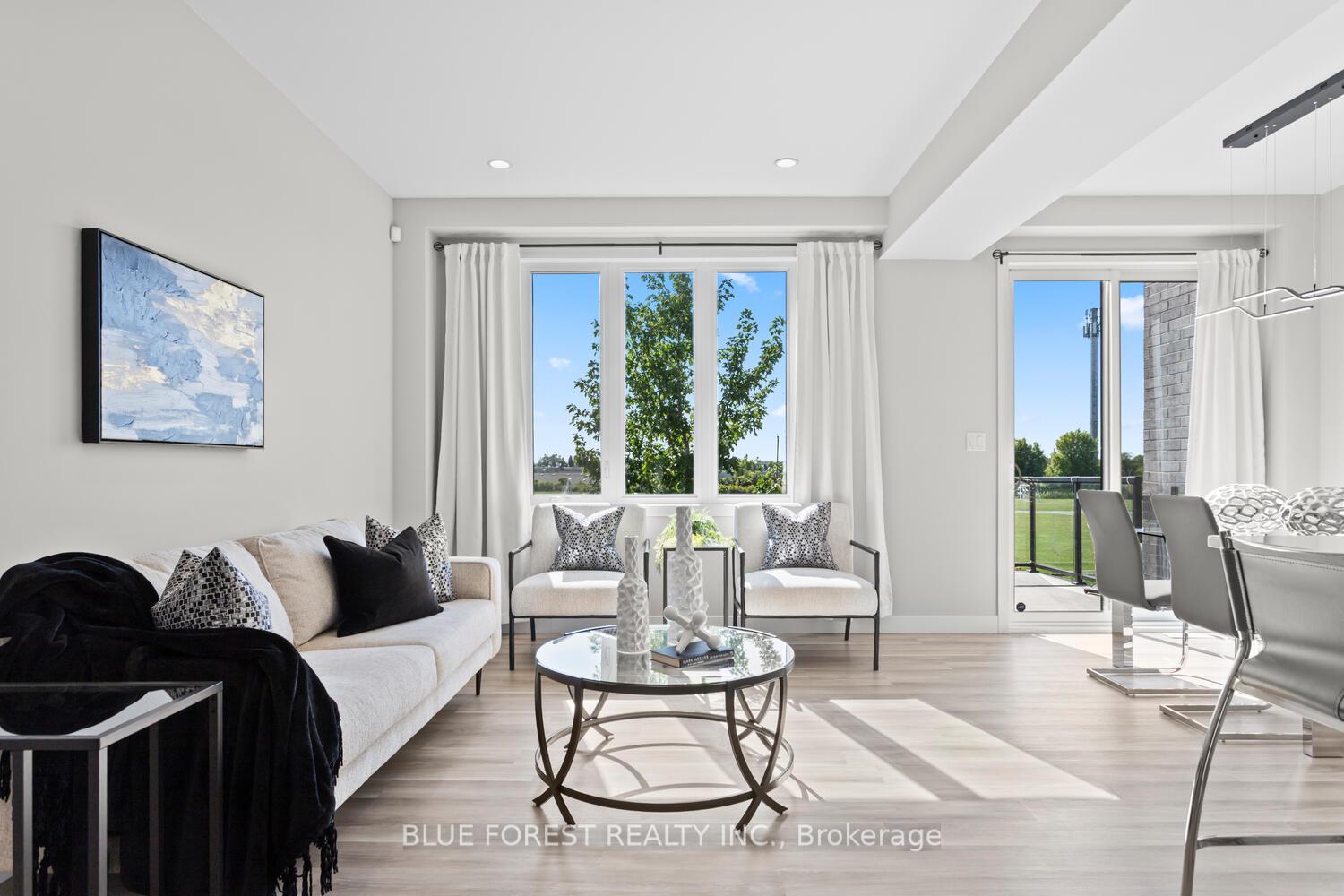Photo 7 of Unit 971, 971 West Village Square, London, North M — HOMEH