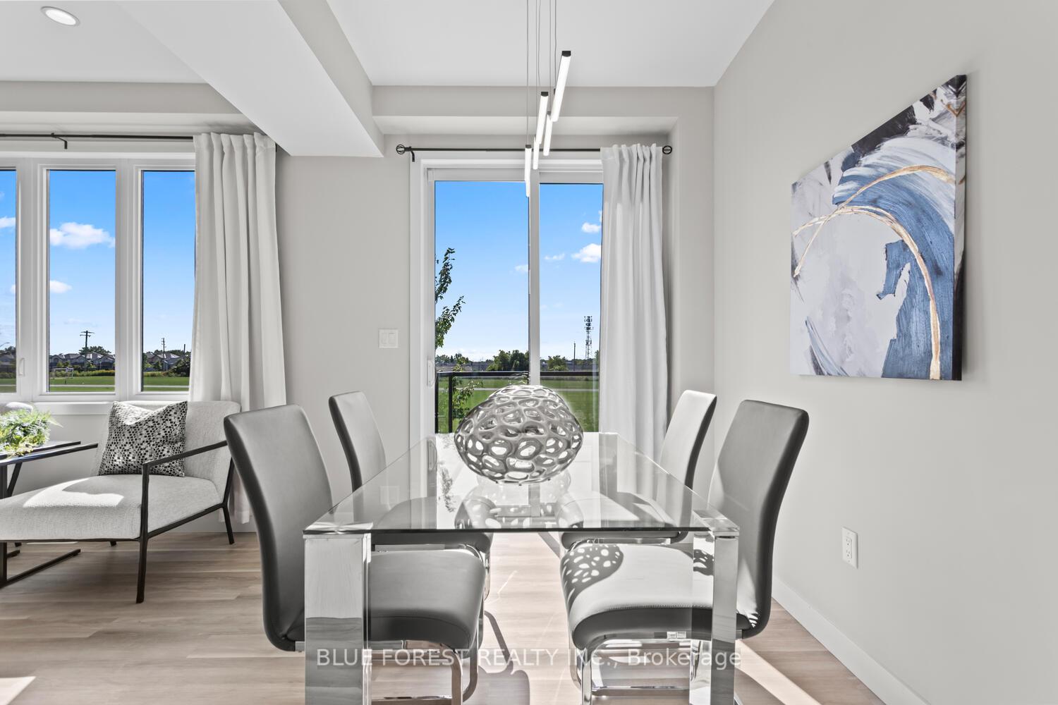 Photo 15 of Unit 971, 971 West Village Square, London, North M — HOMEH