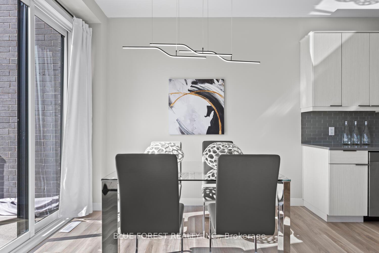 Photo 16 of Unit 971, 971 West Village Square, London, North M — HOMEH