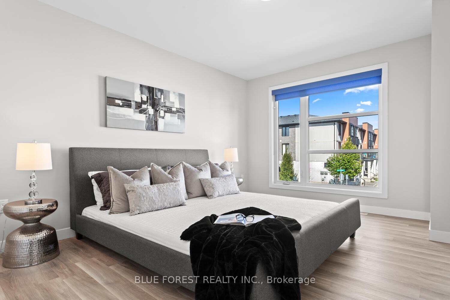 Photo 19 of Unit 971, 971 West Village Square, London, North M — HOMEH