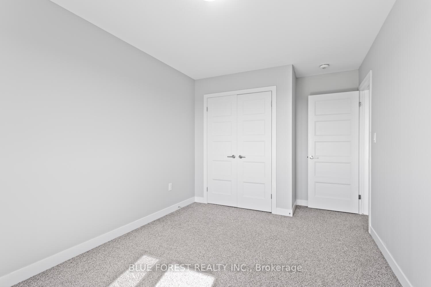 Photo 27 of Unit 971, 971 West Village Square, London, North M — HOMEH