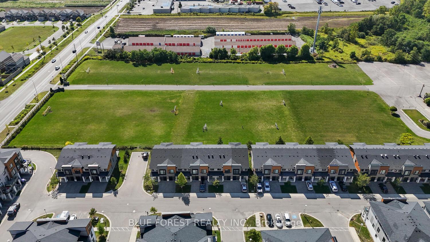 Photo 36 of Unit 971, 971 West Village Square, London, North M — HOMEH