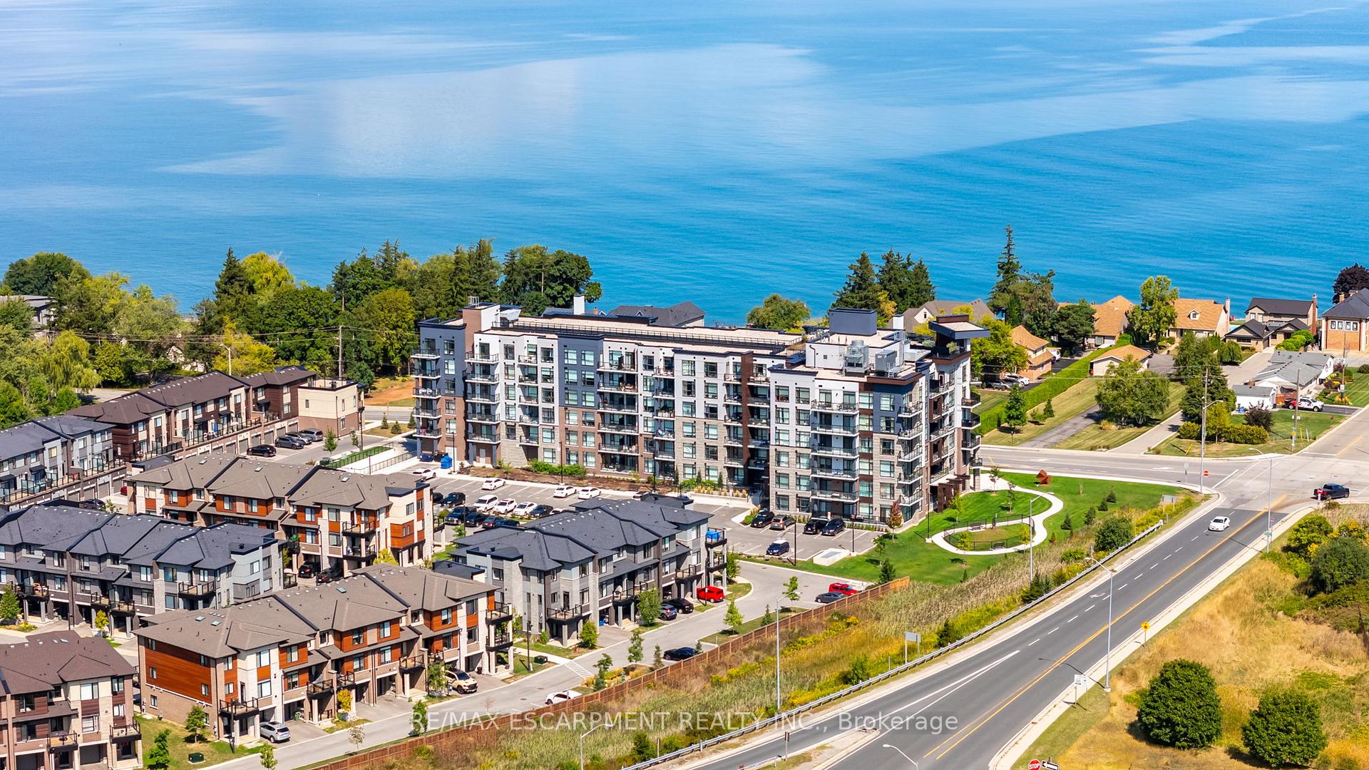 Photo 43 of Unit 204, 600 North Service Road, Hamilton, Lakeshore — HOMEH