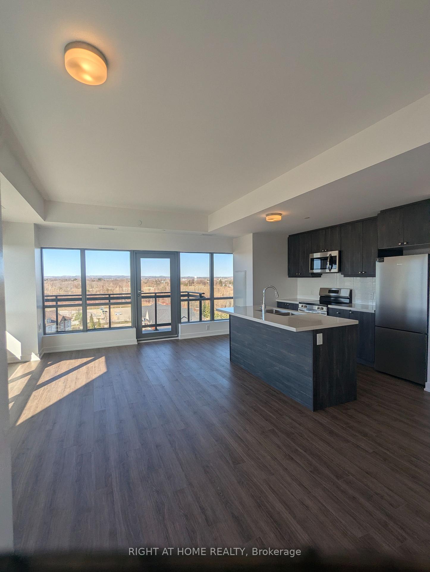 Photo 2 of Unit 1008, 55 Clarington Boulevard, Clarington, Bowmanville — HOMEH