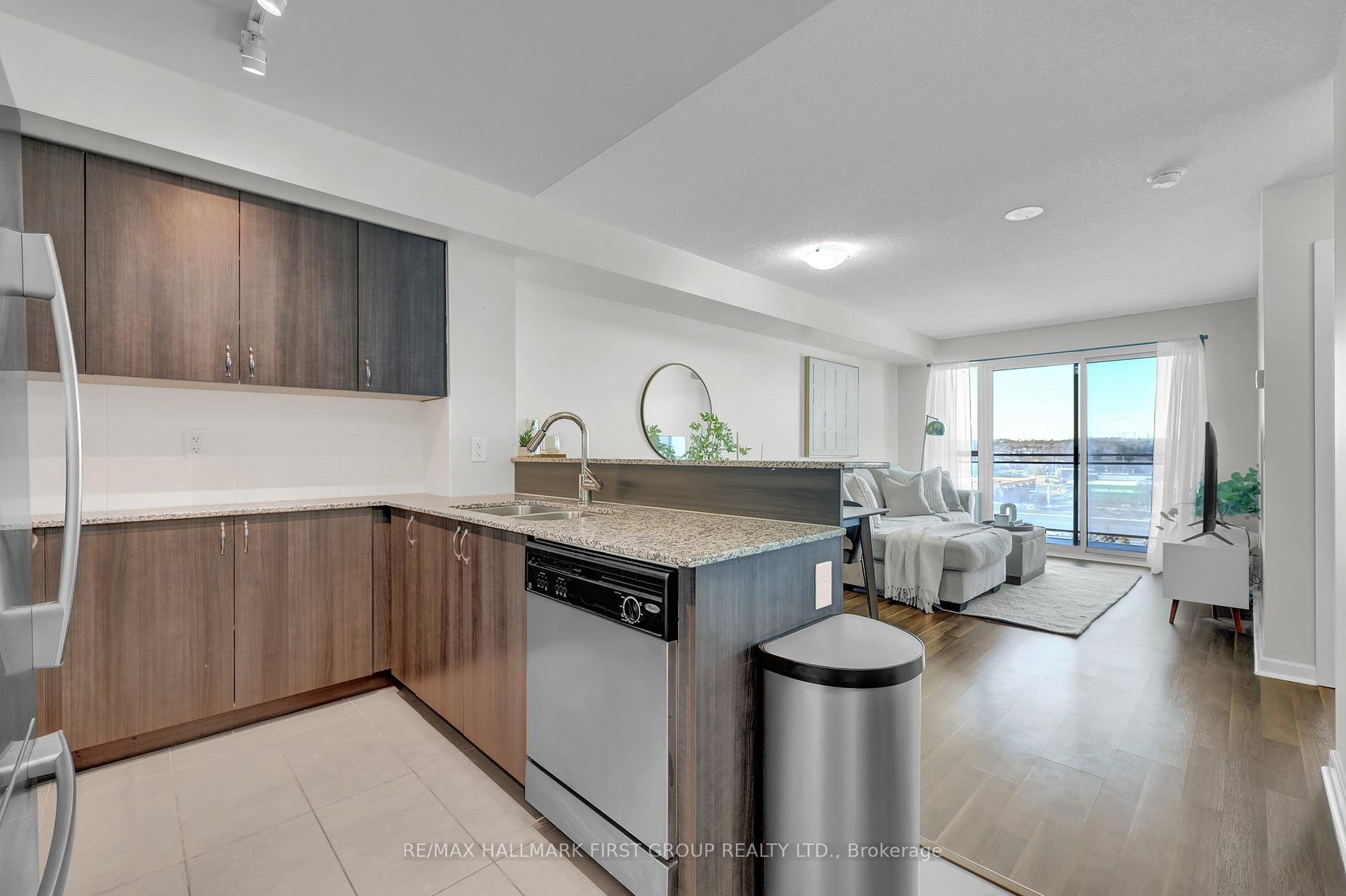 Photo 4 of Unit 608, 1235 Bayly Street, Pickering, Bay Ridges — HOMEH