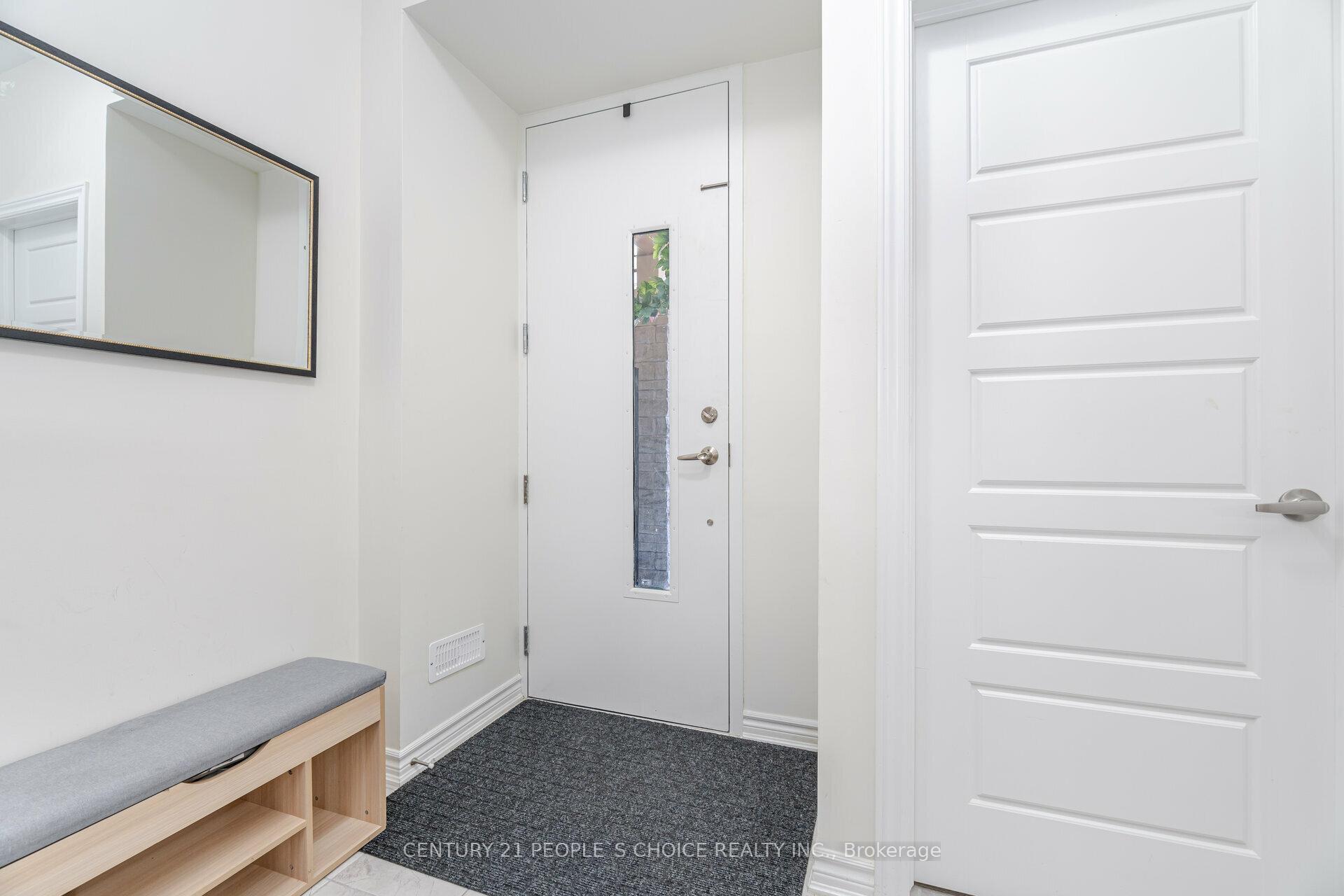 Photo 3 of Unit 504, 1034 Reflection Place, Pickering, Rural Pickering — HOMEH