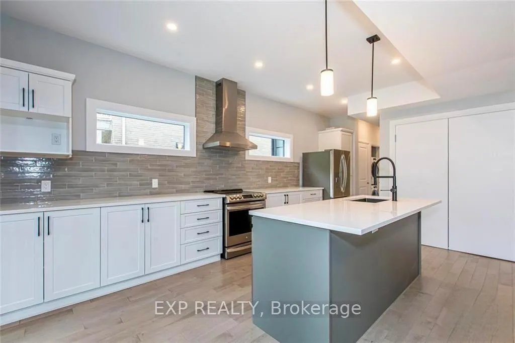 Photo 4 of 196 Powell Avenue, Ottawa, Glebe — HOMEH