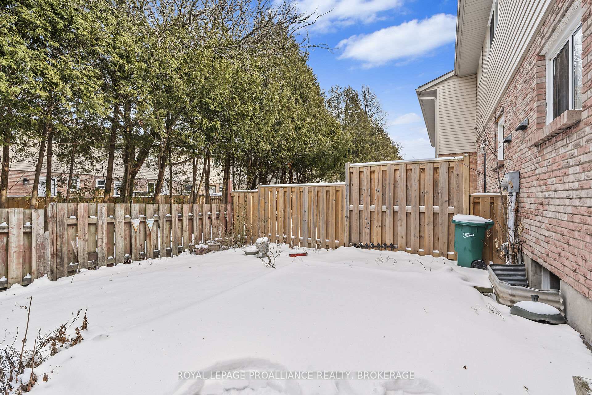Photo 41 of 7 Rosemund Crescent, Kingston, West of Sir John A. Blvd — HOMEH