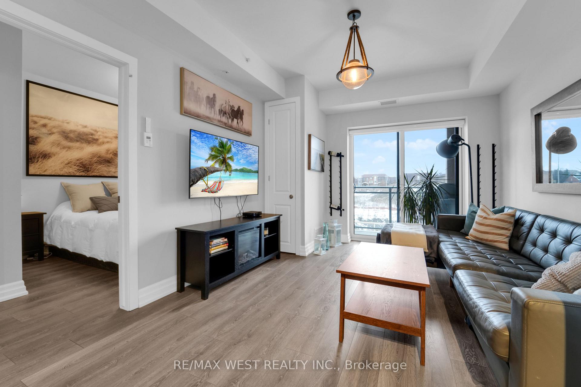 Photo 10 of Unit 214, 4040 Upper Middle Road, Burlington, Tansley — HOMEH