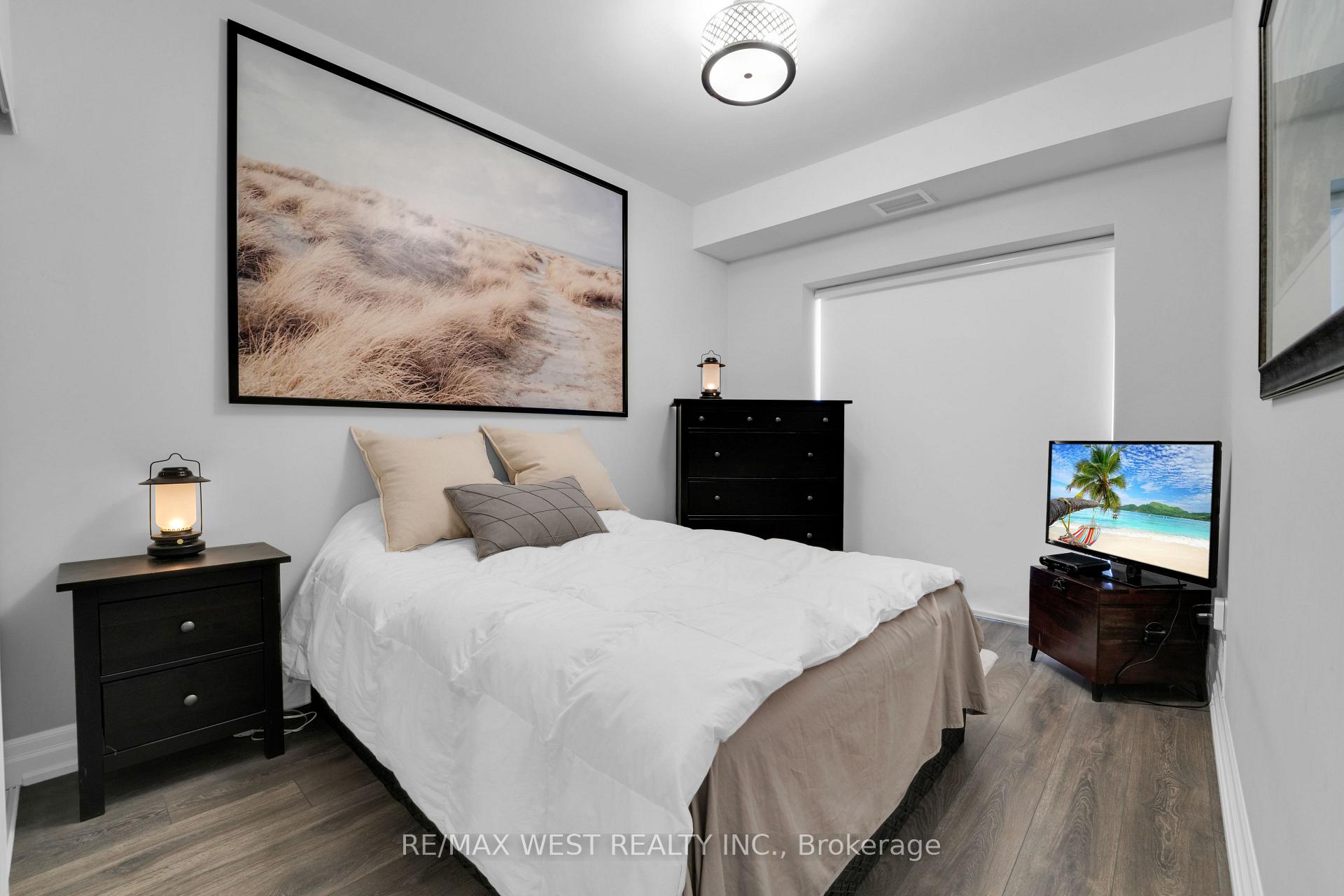 Photo 12 of Unit 214, 4040 Upper Middle Road, Burlington, Tansley — HOMEH