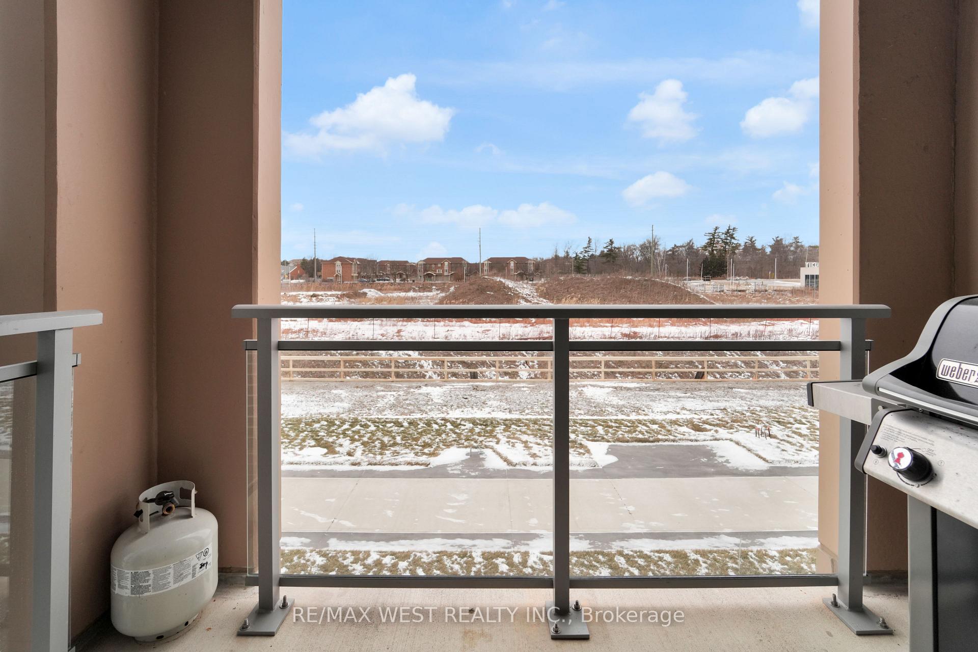 Photo 16 of Unit 214, 4040 Upper Middle Road, Burlington, Tansley — HOMEH