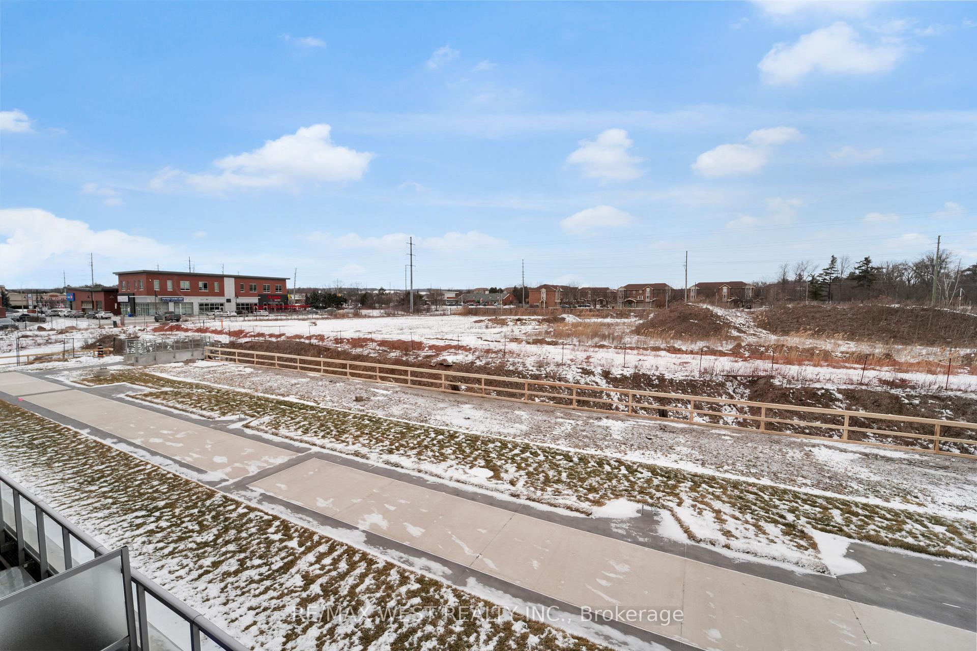 Photo 17 of Unit 214, 4040 Upper Middle Road, Burlington, Tansley — HOMEH