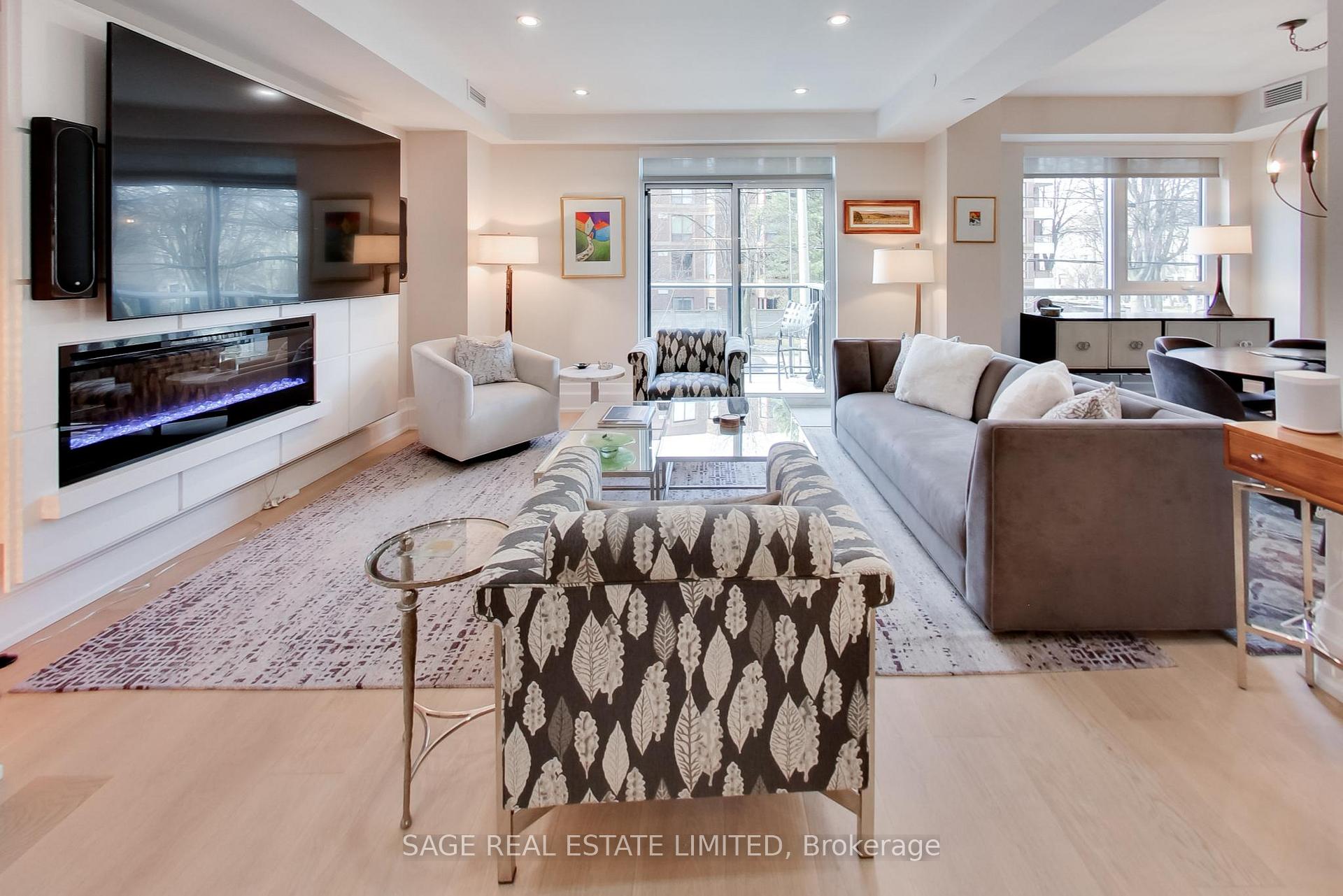Photo 9 of Unit 206, 3 Southvale Drive, Toronto, Leaside — HOMEH