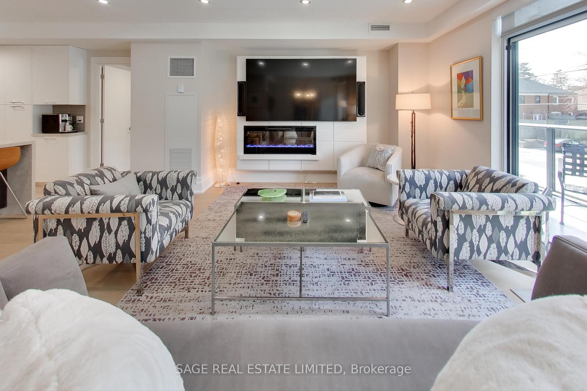 Photo 11 of Unit 206, 3 Southvale Drive, Toronto, Leaside — HOMEH