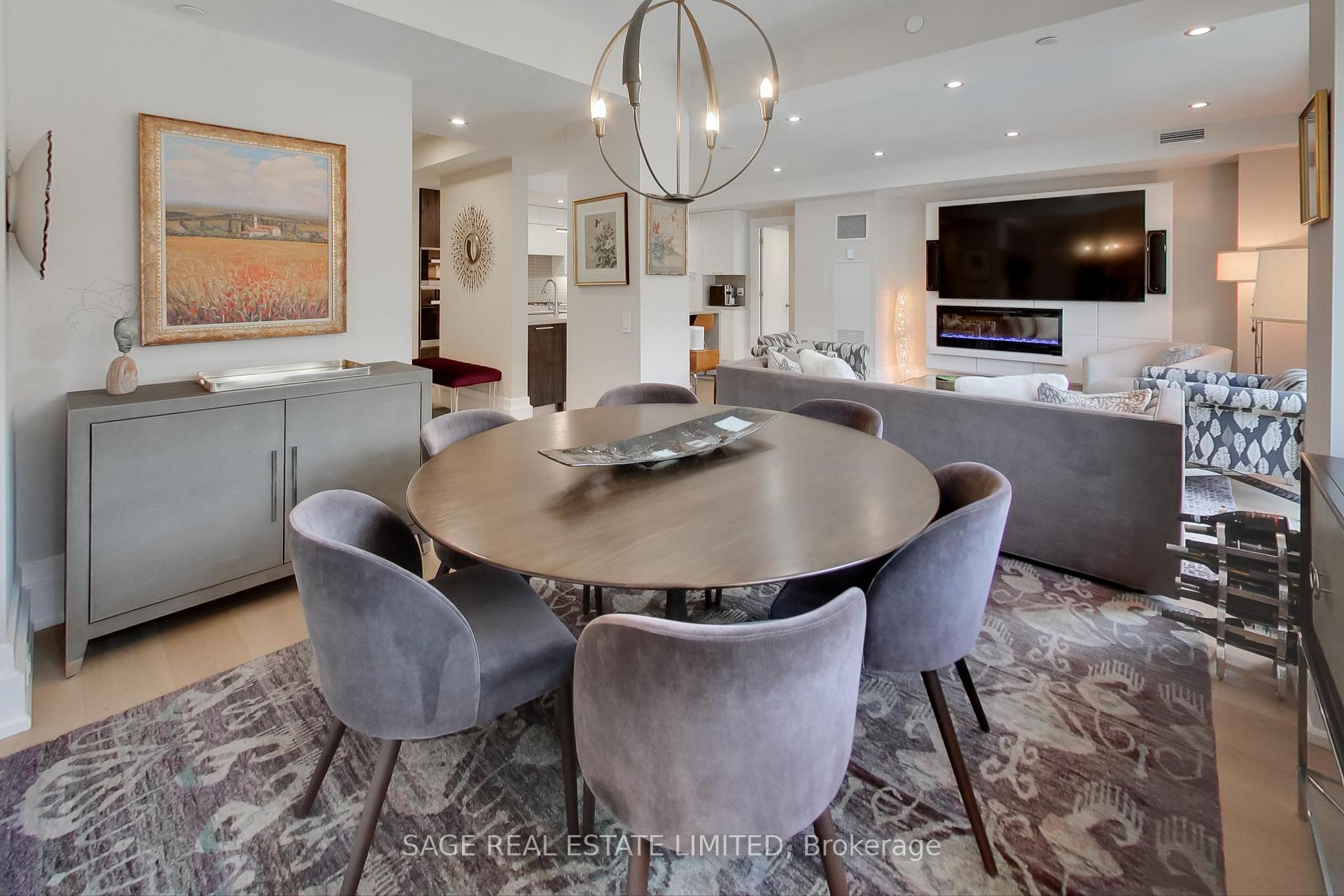 Photo 16 of Unit 206, 3 Southvale Drive, Toronto, Leaside — HOMEH