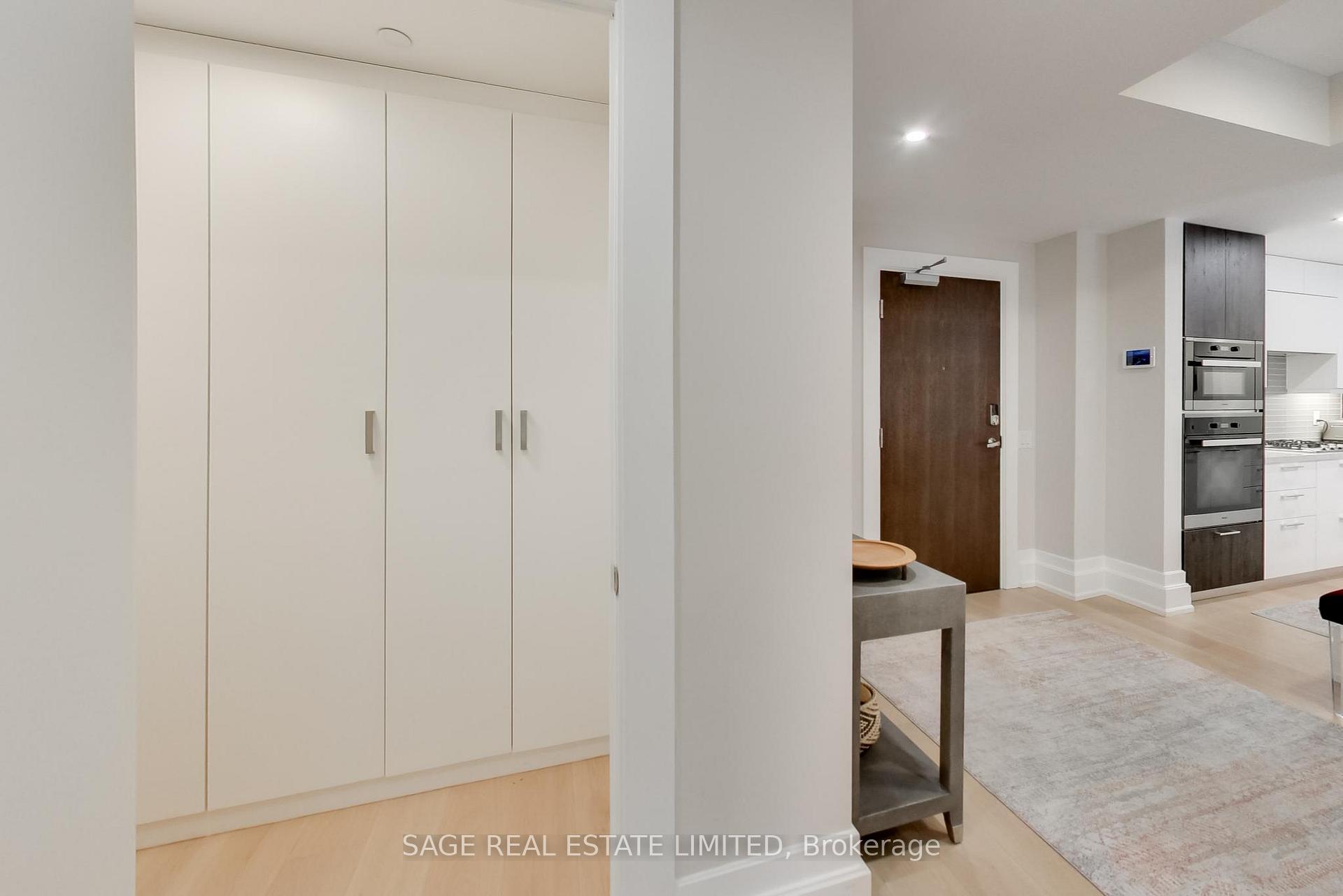 Photo 22 of Unit 206, 3 Southvale Drive, Toronto, Leaside — HOMEH
