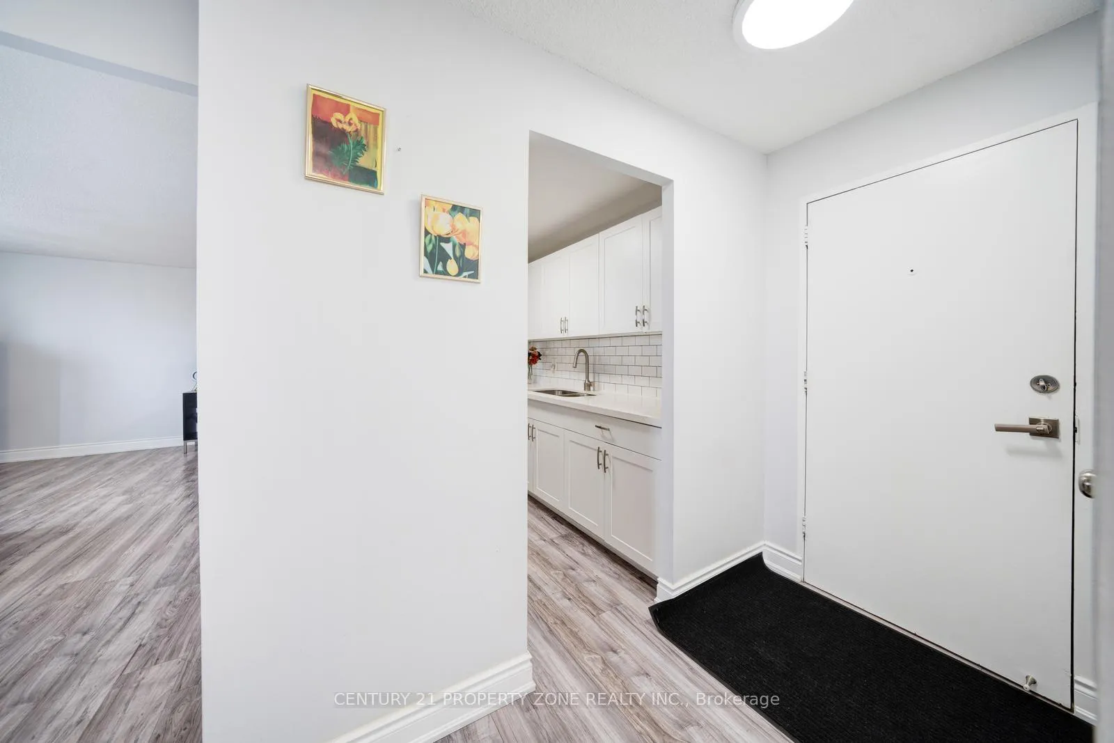 Photo 13 of Unit 411, 936 Glen Street, Oshawa, Lakeview — HOMEH