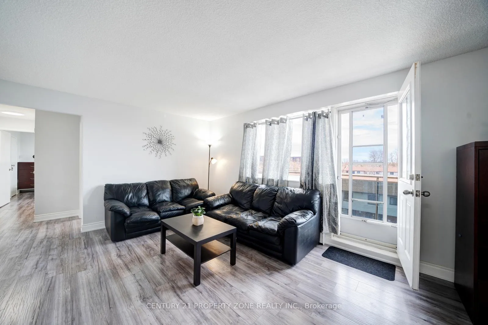 Photo 17 of Unit 411, 936 Glen Street, Oshawa, Lakeview — HOMEH