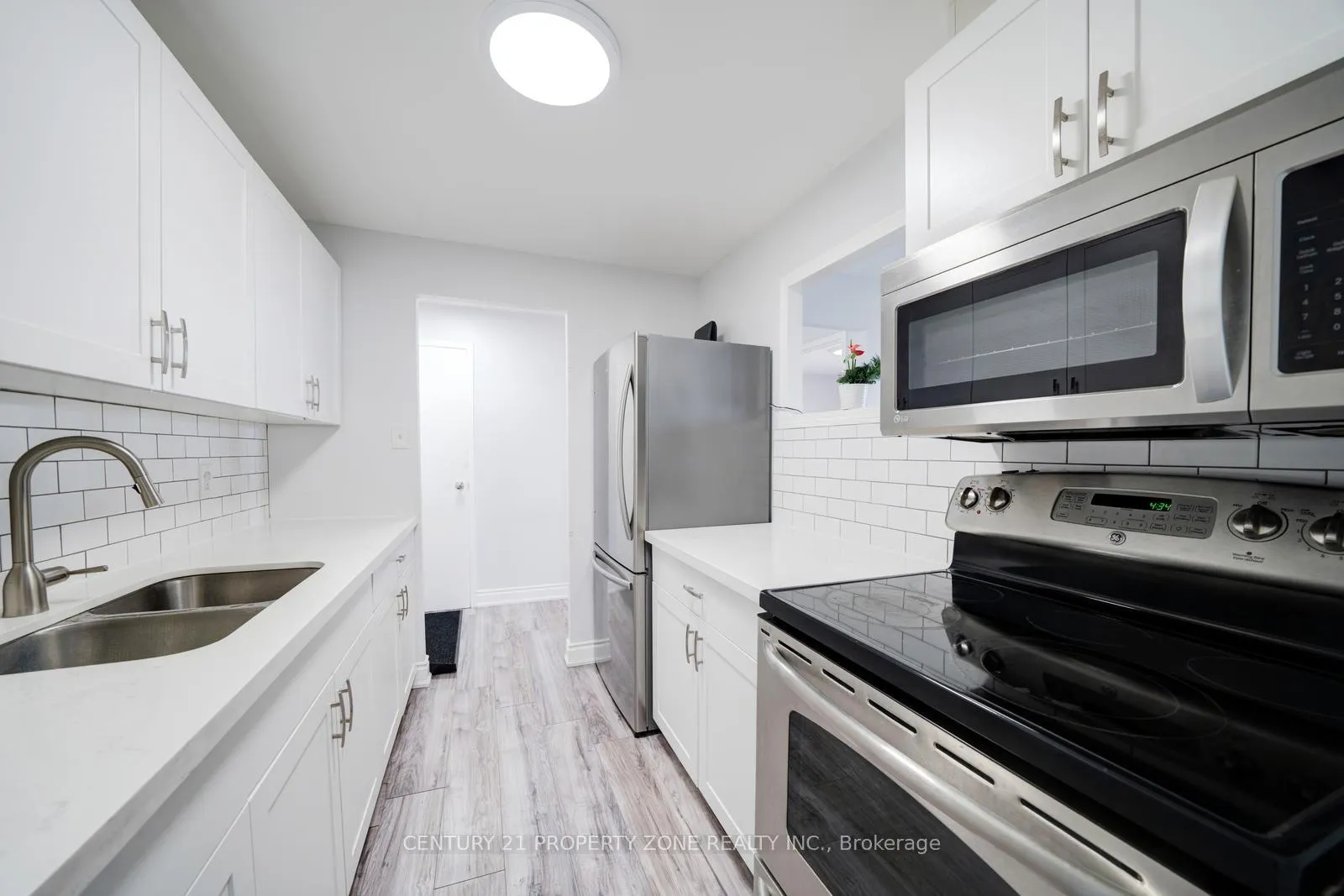 Photo 30 of Unit 411, 936 Glen Street, Oshawa, Lakeview — HOMEH