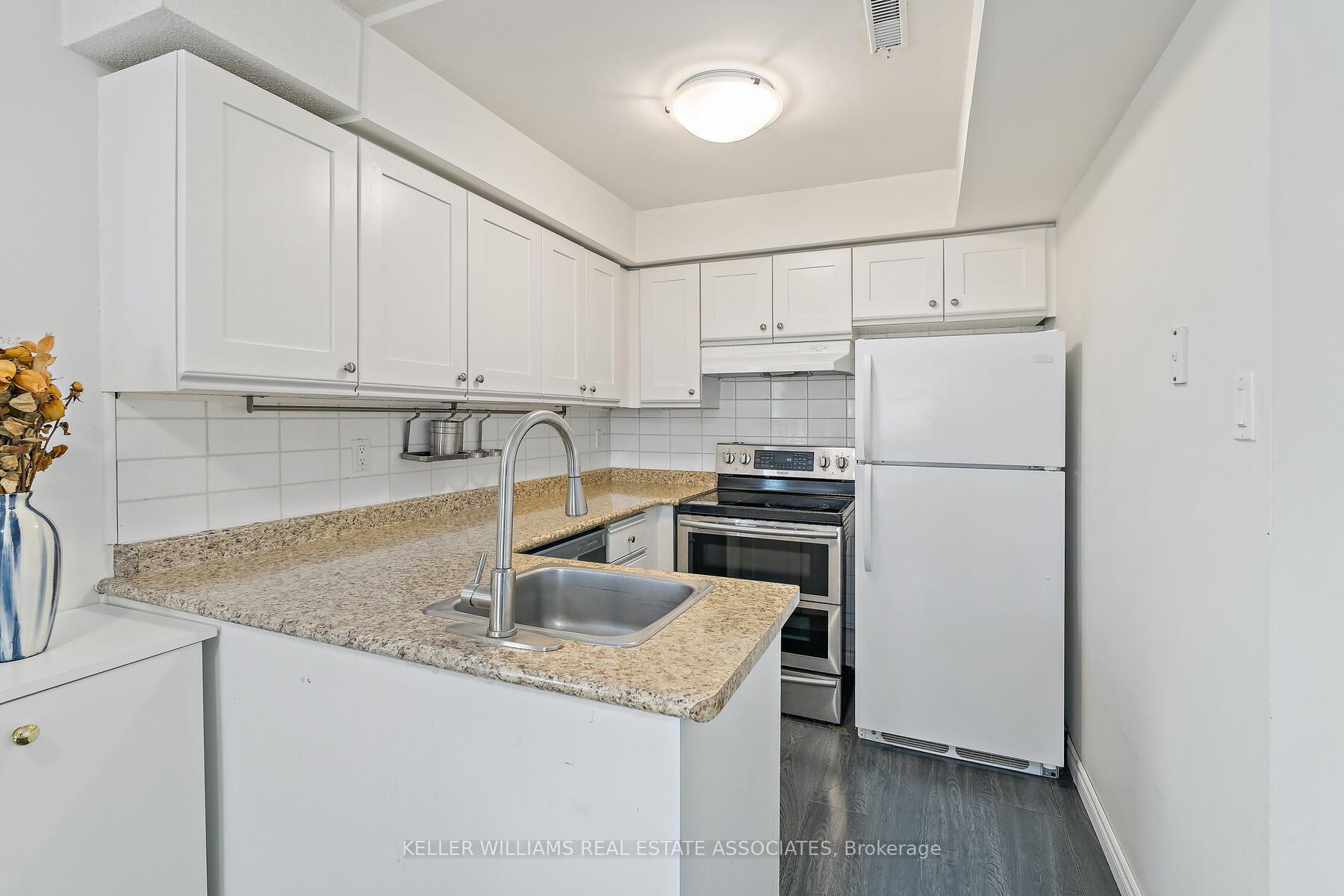 Photo 14 of 20A Wylie Circle, Halton Hills, Georgetown — HOMEH