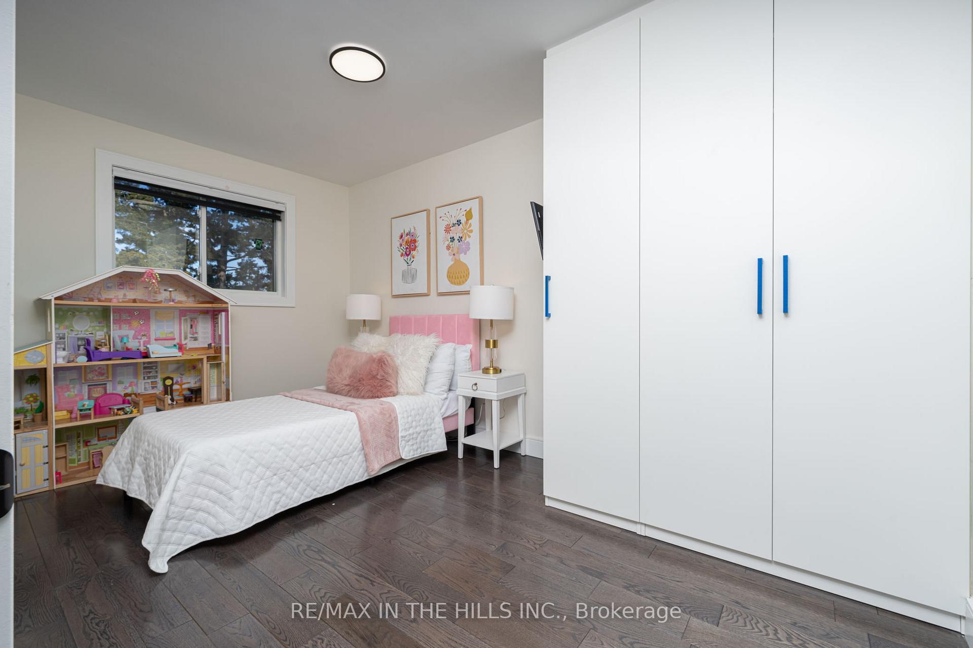 Photo 23 of Unit 14, 1532 Sixth Line, Oakville, College Park — HOMEH