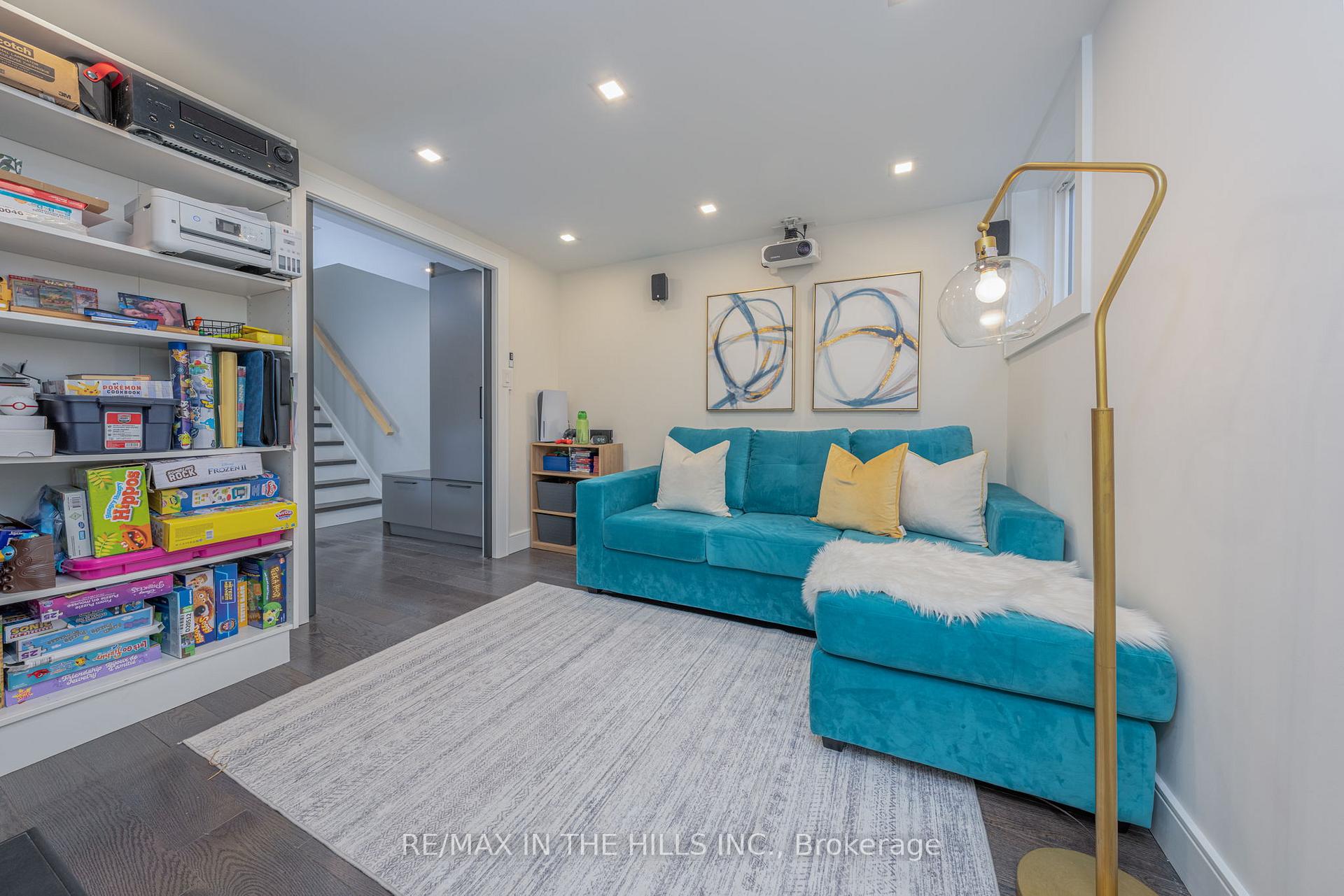 Photo 31 of Unit 14, 1532 Sixth Line, Oakville, College Park — HOMEH