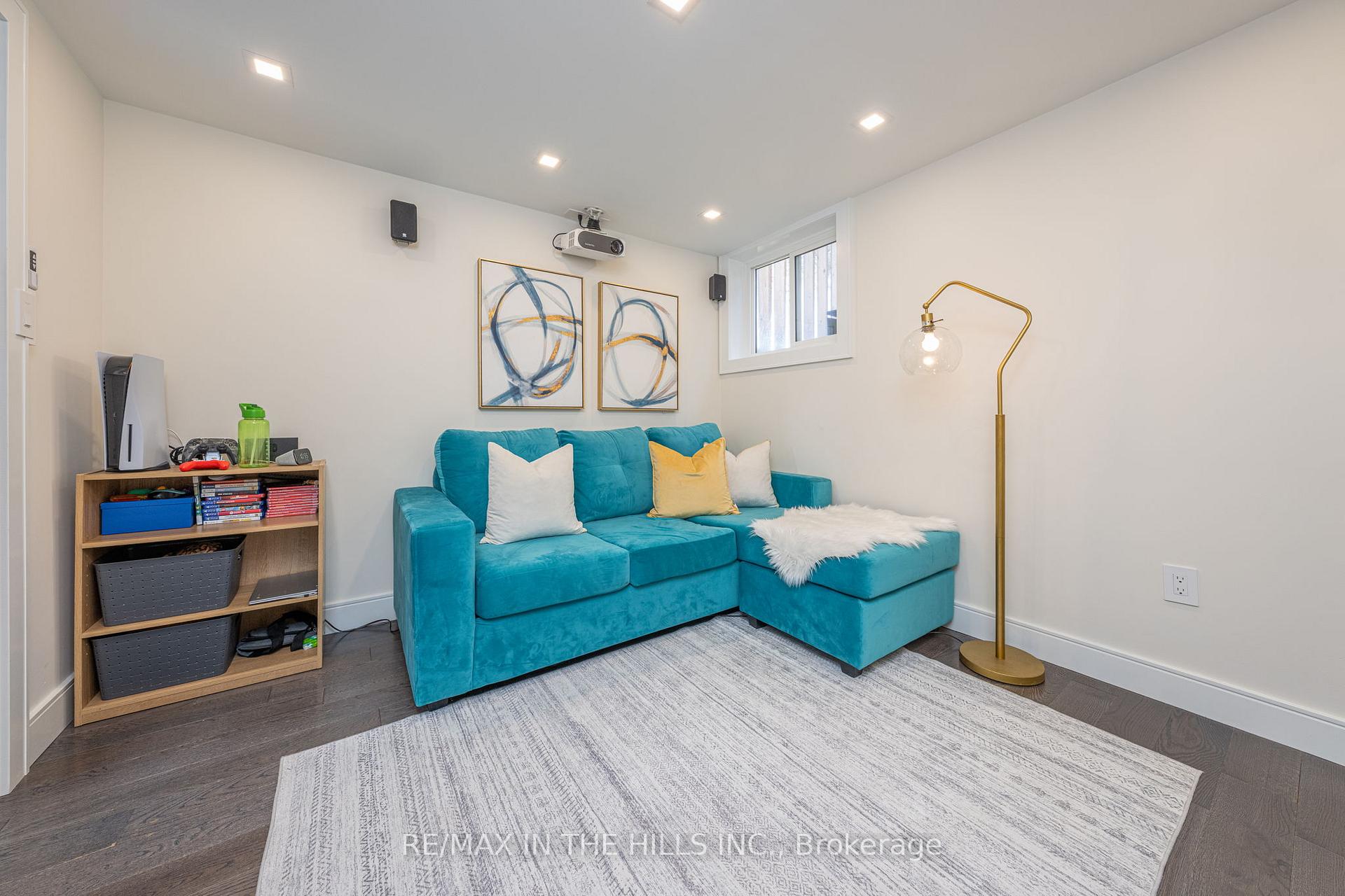 Photo 34 of Unit 14, 1532 Sixth Line, Oakville, College Park — HOMEH