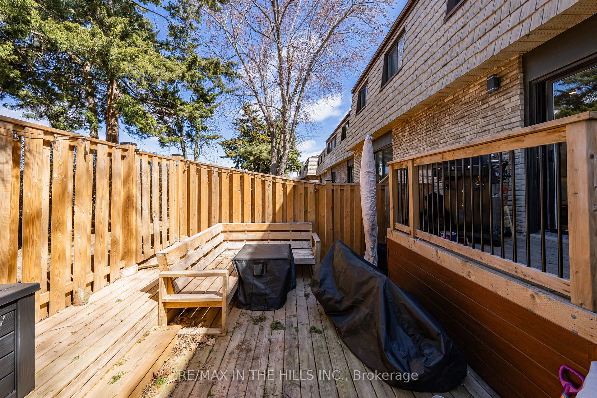 Photo 39 of Unit 14, 1532 Sixth Line, Oakville, College Park — HOMEH