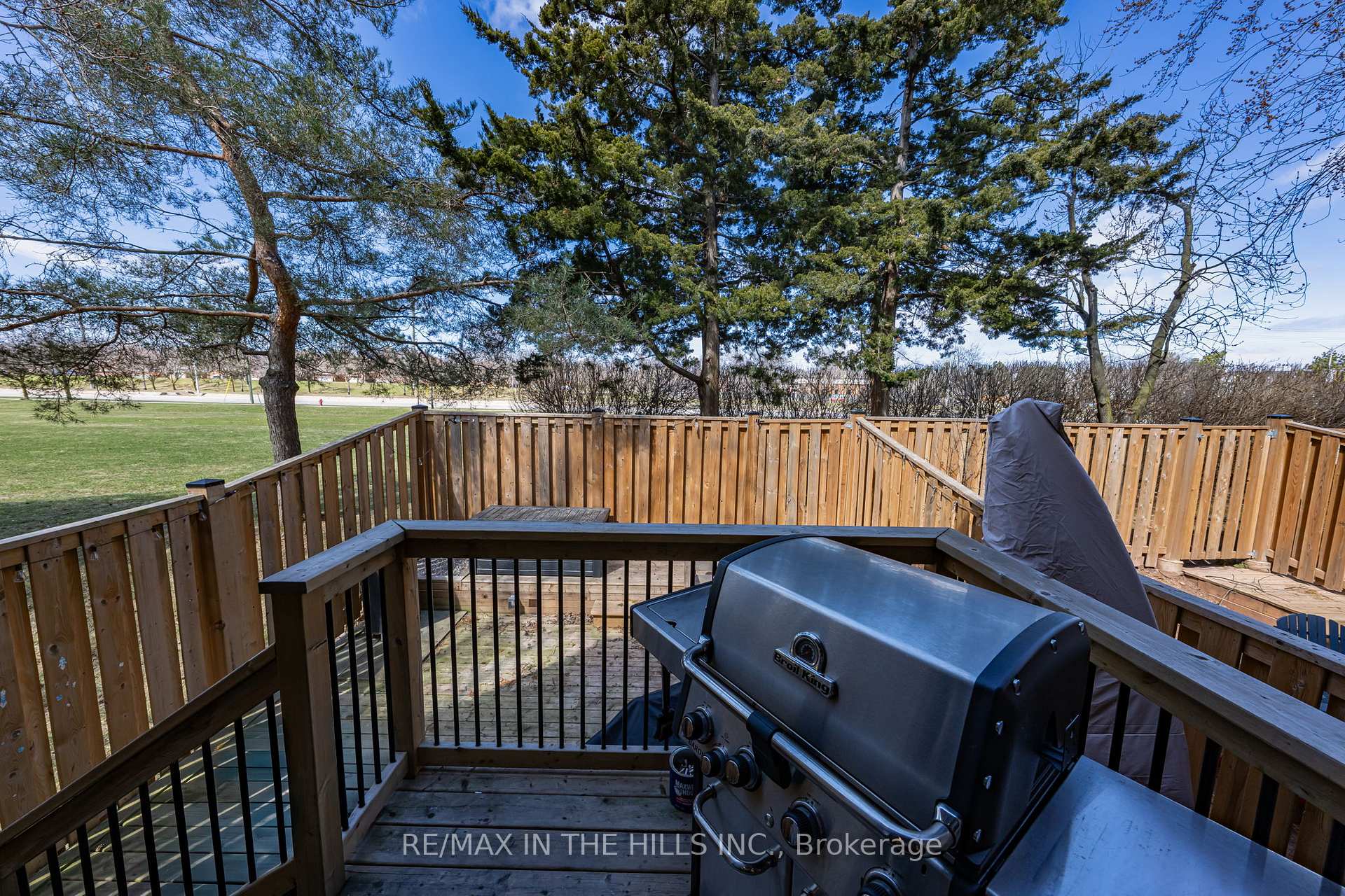 Photo 42 of Unit 14, 1532 Sixth Line, Oakville, College Park — HOMEH
