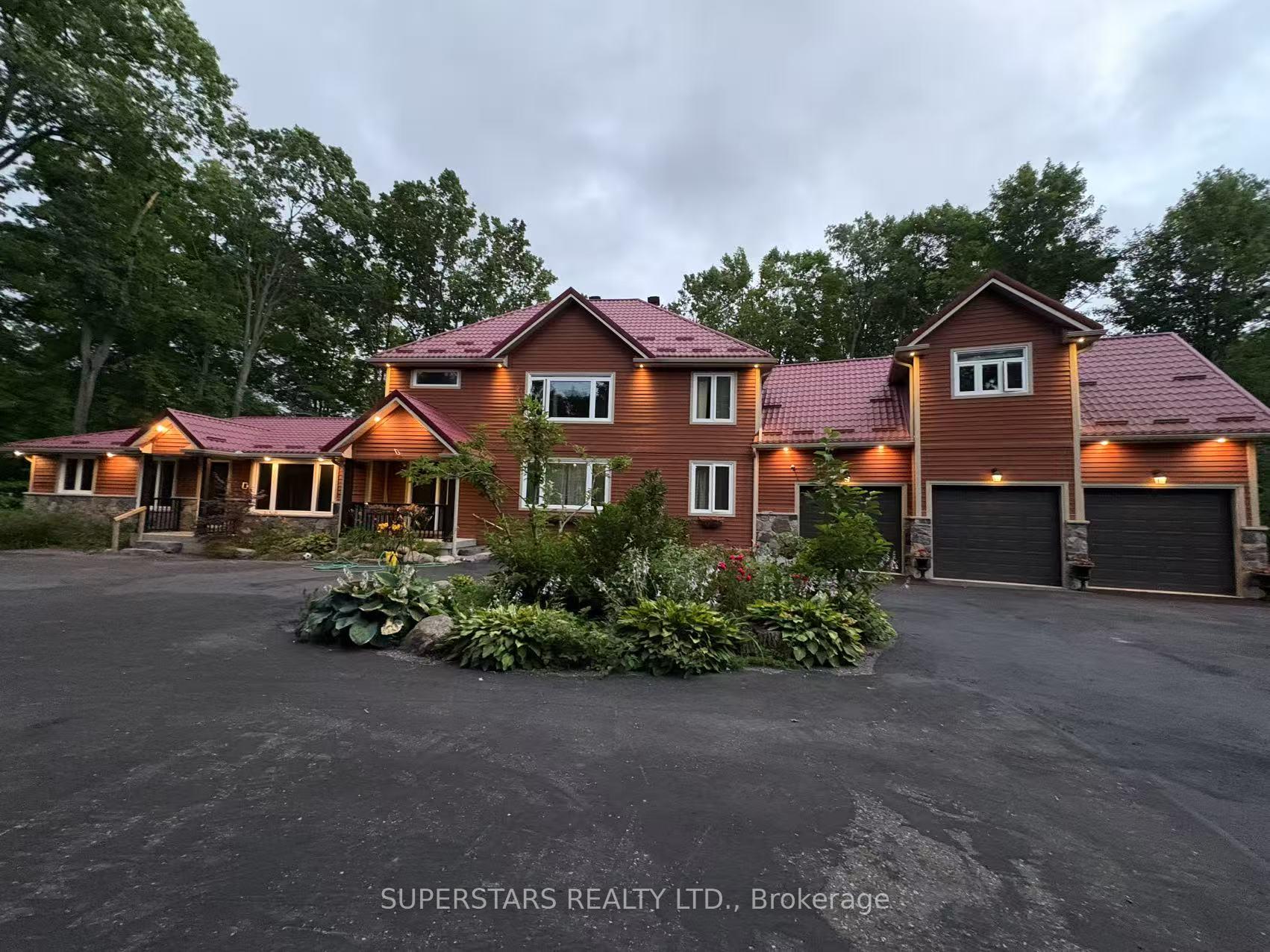 Photo 1 of 1075 Big Bay Point Road, Barrie, Rural Barrie Southeast — HOMEH