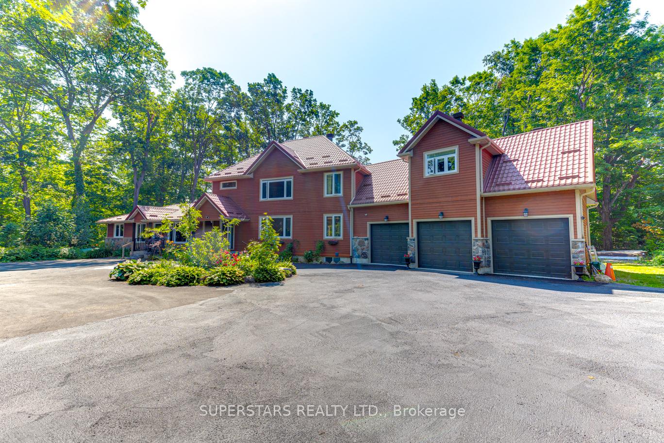 Photo 2 of 1075 Big Bay Point Road, Barrie, Rural Barrie Southeast — HOMEH