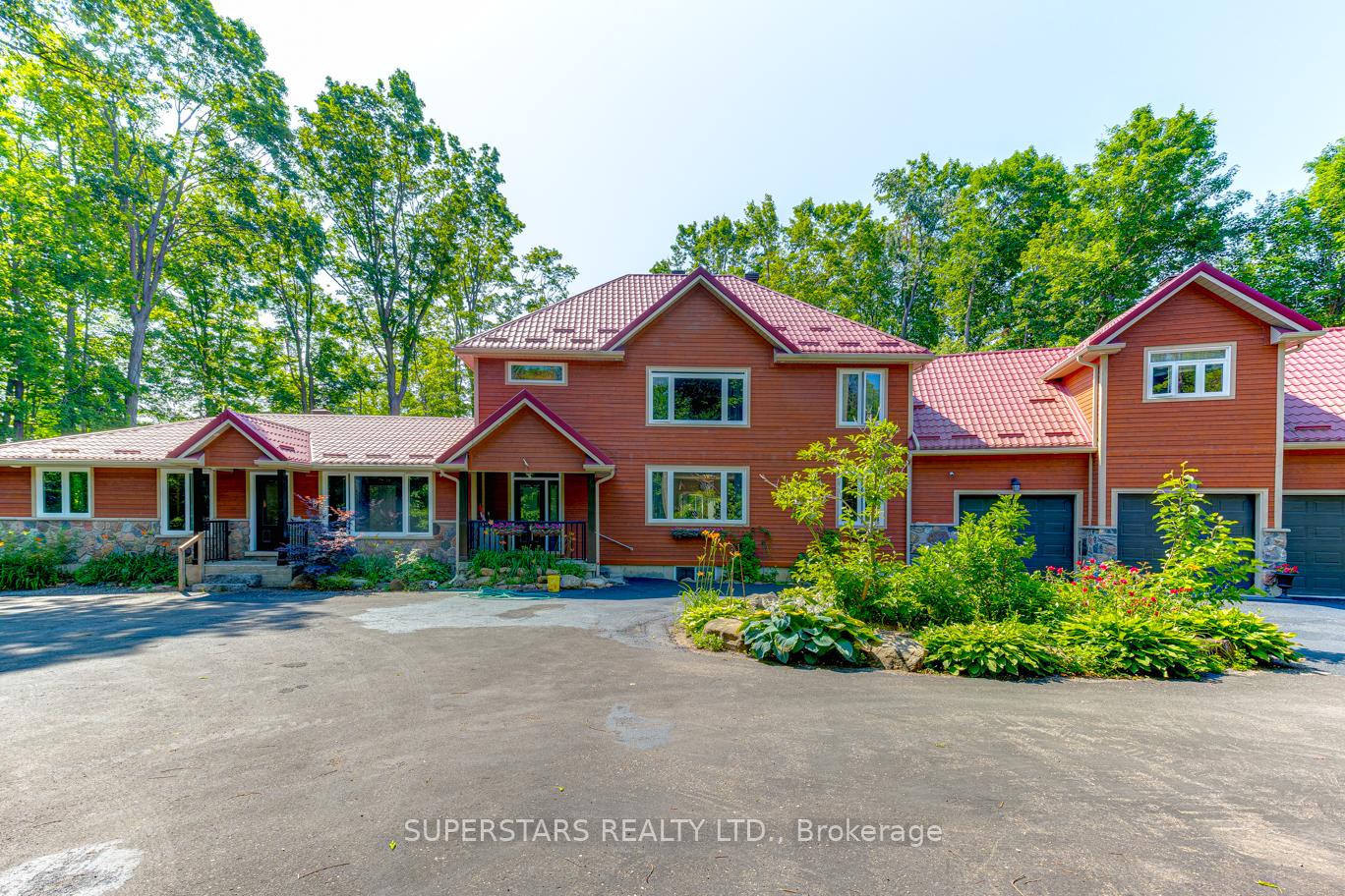 Photo 4 of 1075 Big Bay Point Road, Barrie, Rural Barrie Southeast — HOMEH