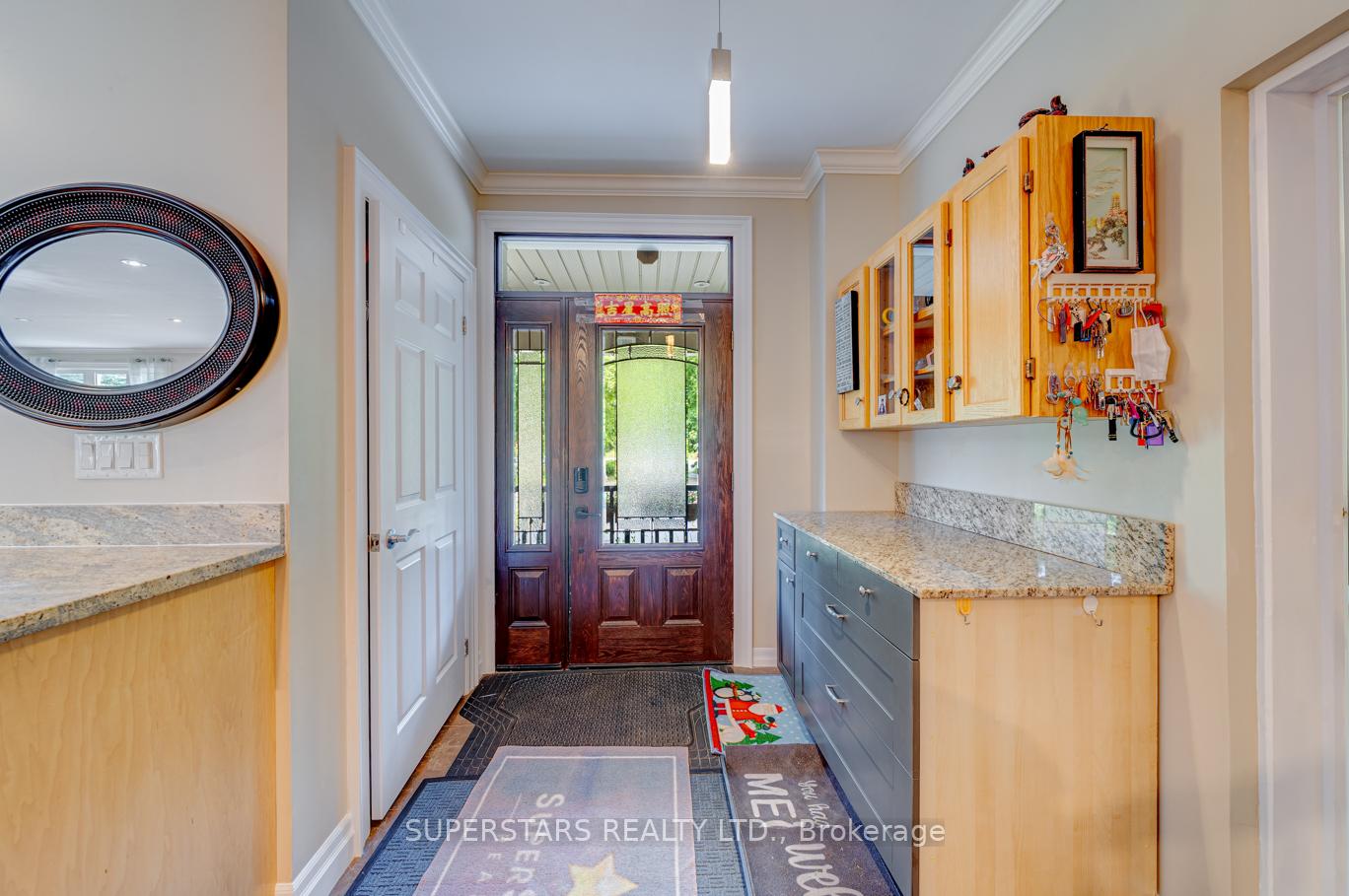 Photo 12 of 1075 Big Bay Point Road, Barrie, Rural Barrie Southeast — HOMEH