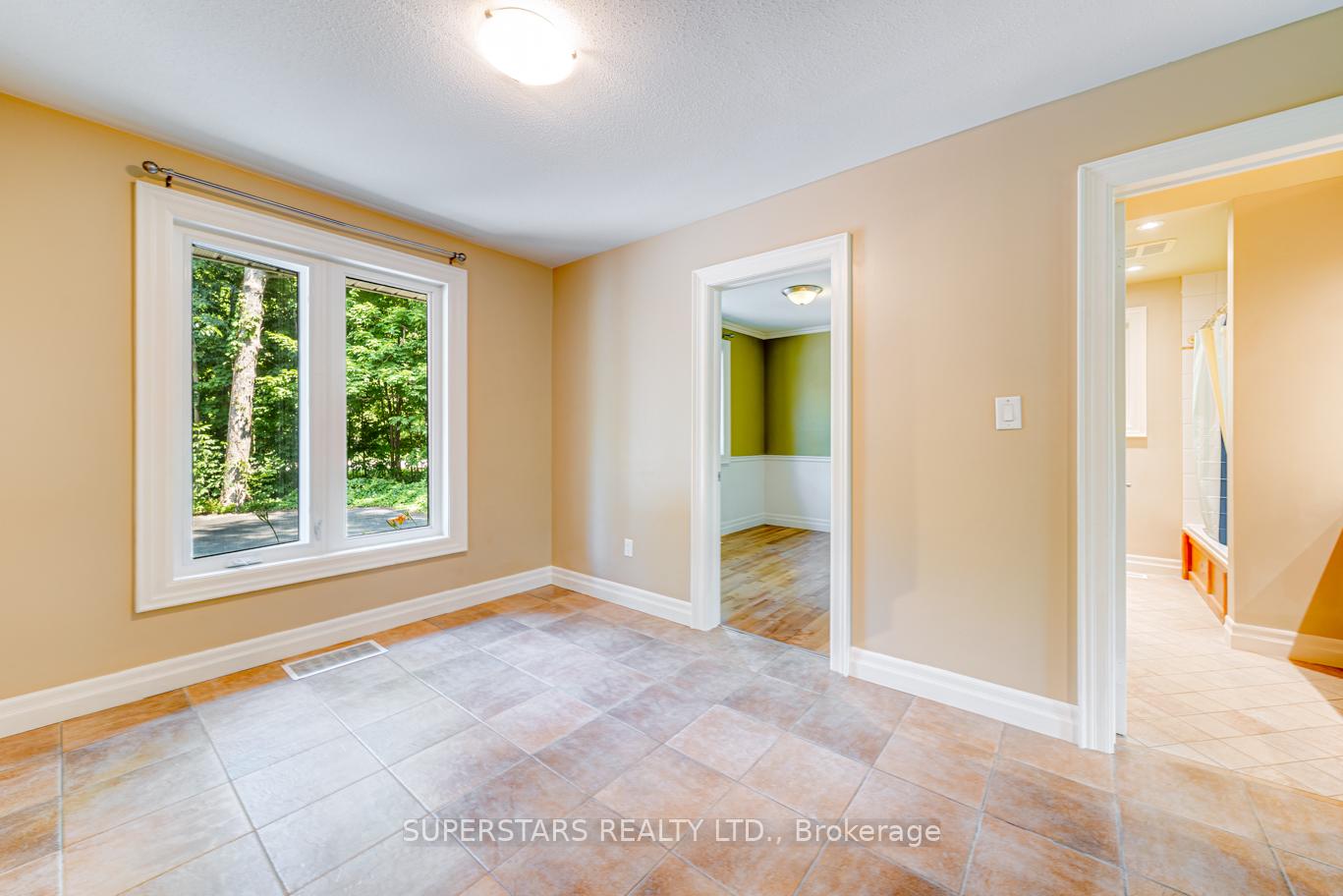 Photo 24 of 1075 Big Bay Point Road, Barrie, Rural Barrie Southeast — HOMEH