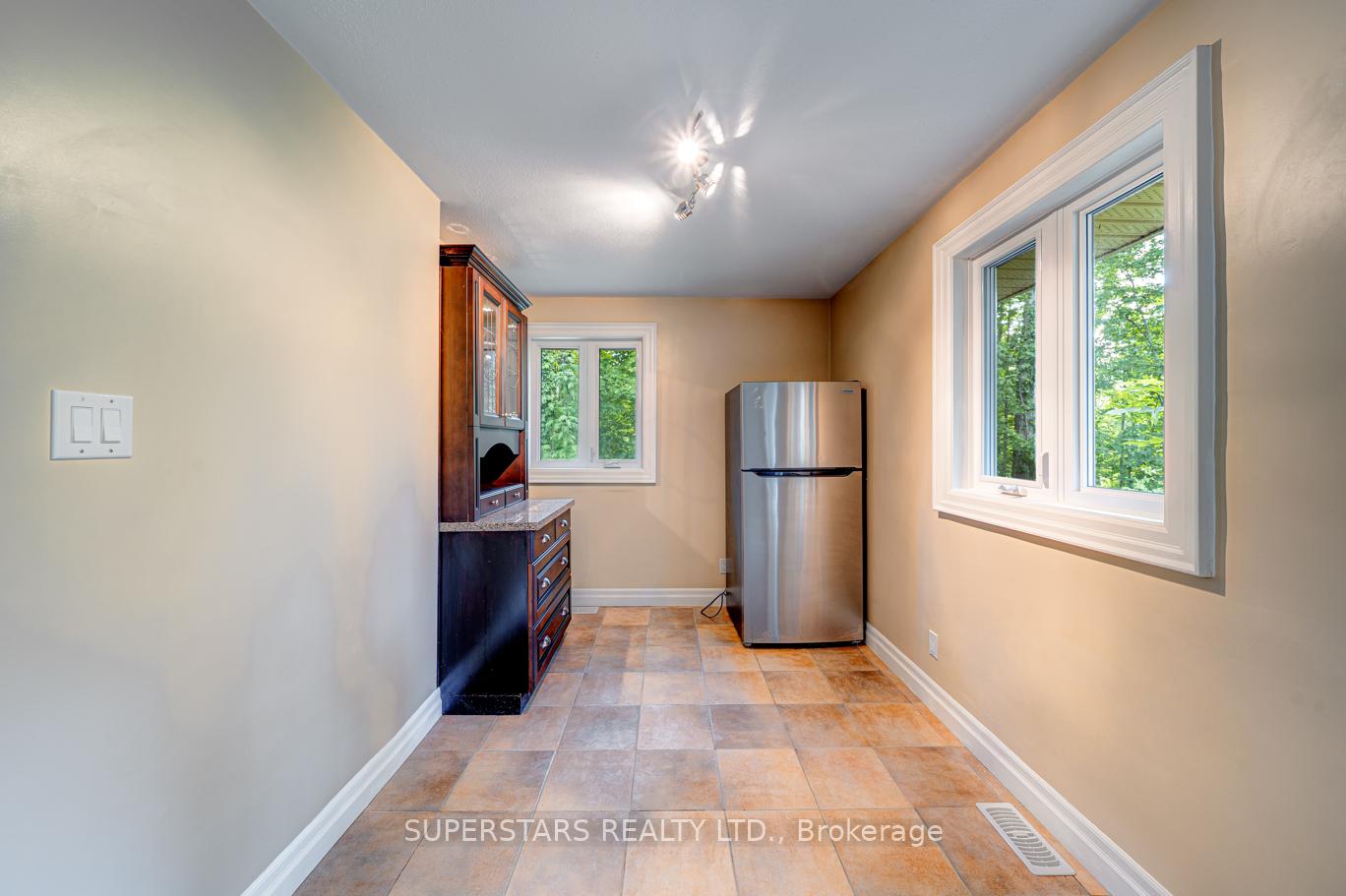 Photo 28 of 1075 Big Bay Point Road, Barrie, Rural Barrie Southeast — HOMEH