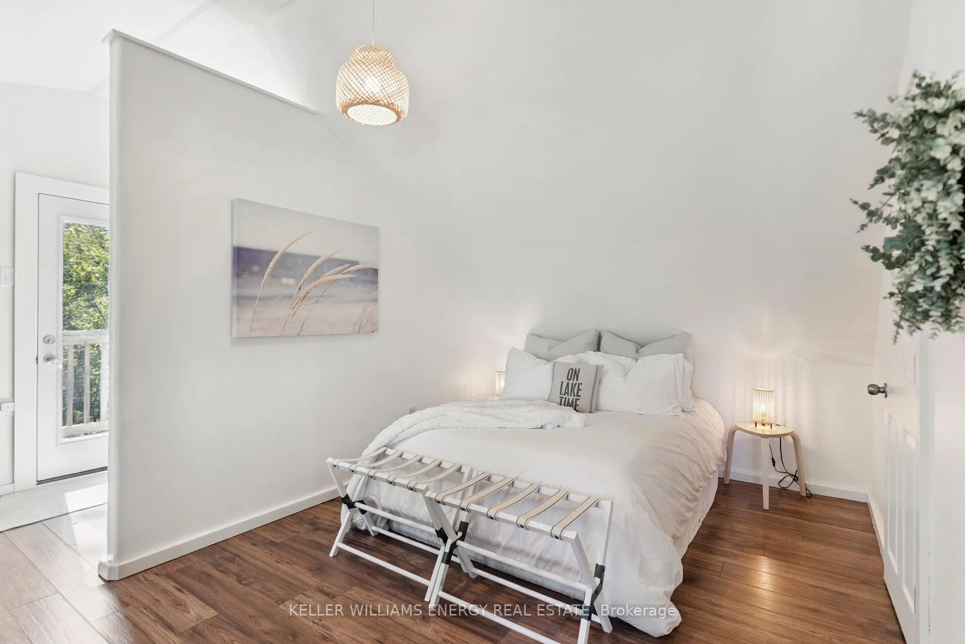 Photo 22 of 141 Cedar Crest Beach Road, Clarington, Bowmanville — HOMEH