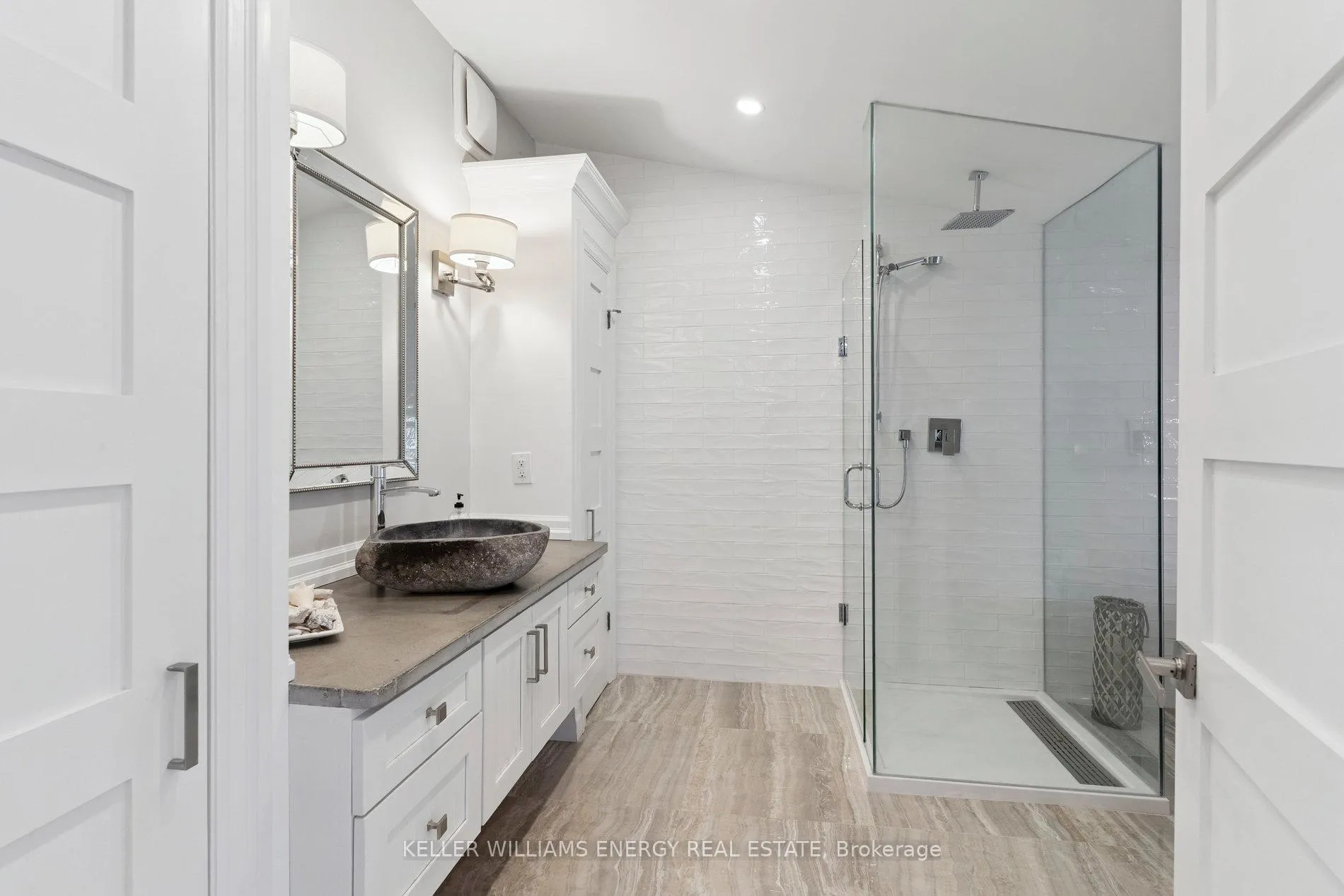 Photo 30 of 141 Cedar Crest Beach Road, Clarington, Bowmanville — HOMEH