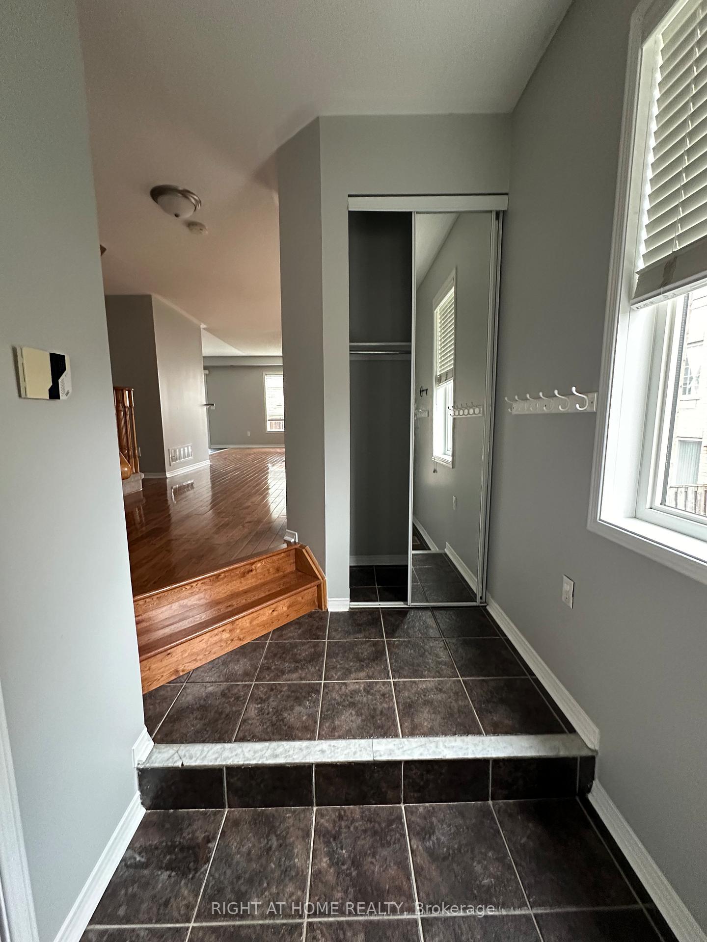 Photo 2 of 103 Millcliff Circle, Aurora, Aurora Grove — HOMEH