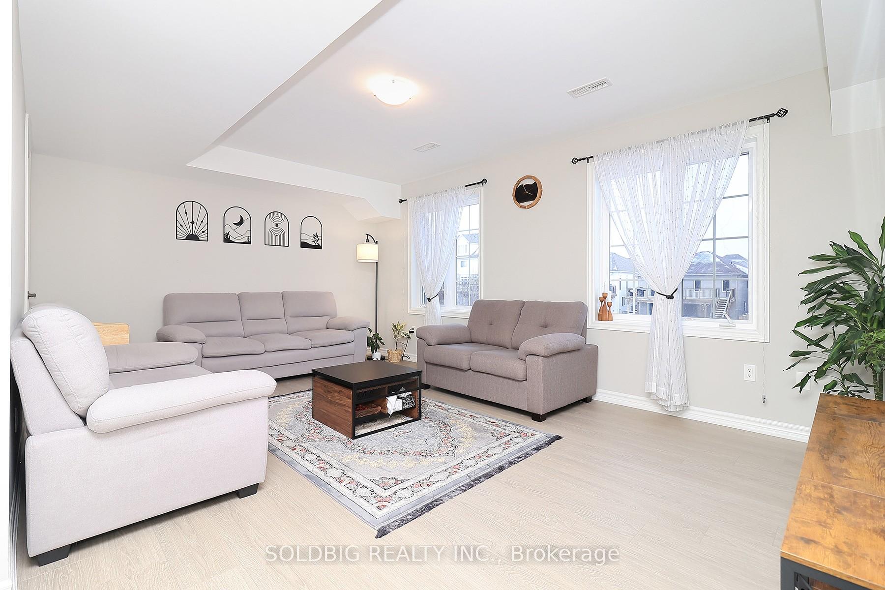 Photo 9 of 85 Mullin Drive, Guelph, Victoria North — HOMEH