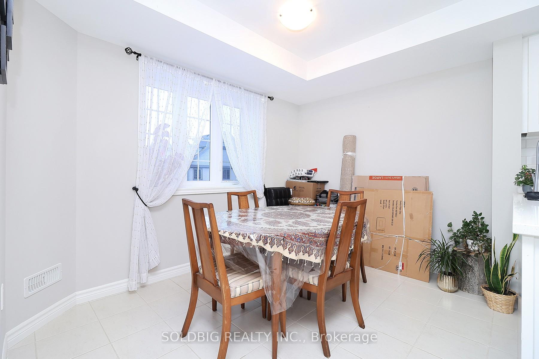 Photo 24 of 85 Mullin Drive, Guelph, Victoria North — HOMEH