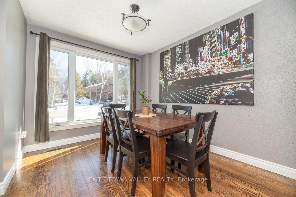 Photo 5 of 8 Sumac Court, Deep River, Deep River — HOMEH