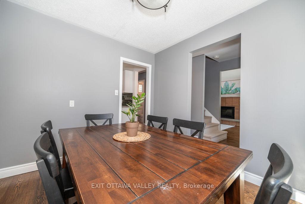 Photo 6 of 8 Sumac Court, Deep River, Deep River — HOMEH