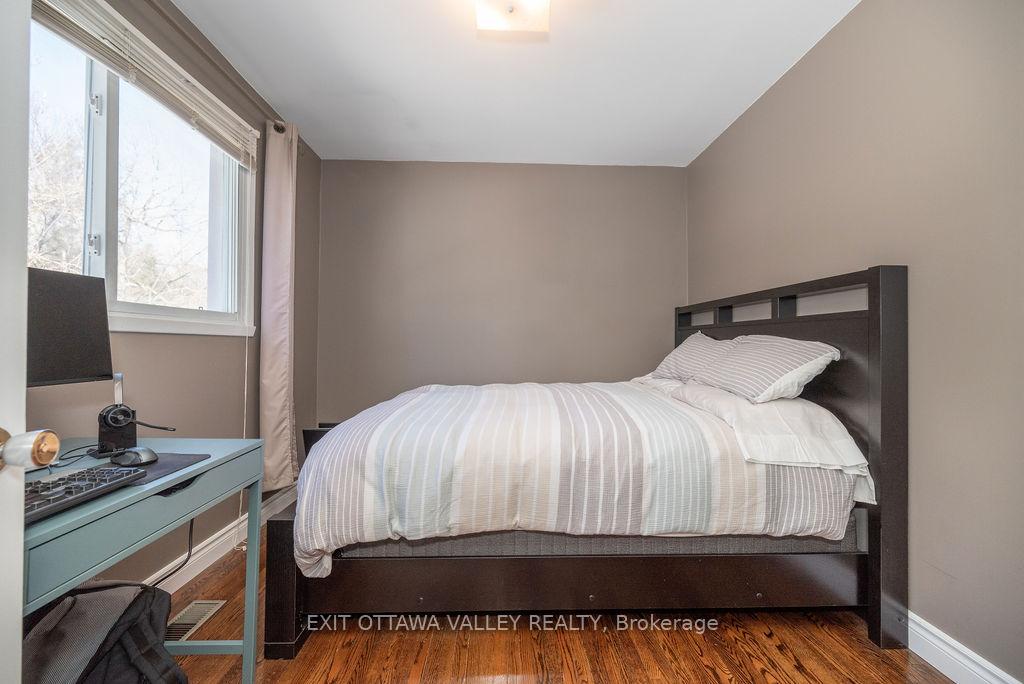 Photo 19 of 8 Sumac Court, Deep River, Deep River — HOMEH