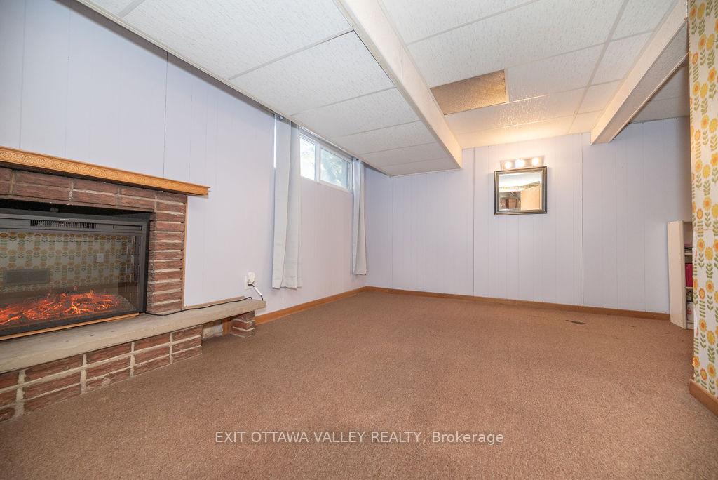 Photo 25 of 8 Sumac Court, Deep River, Deep River — HOMEH