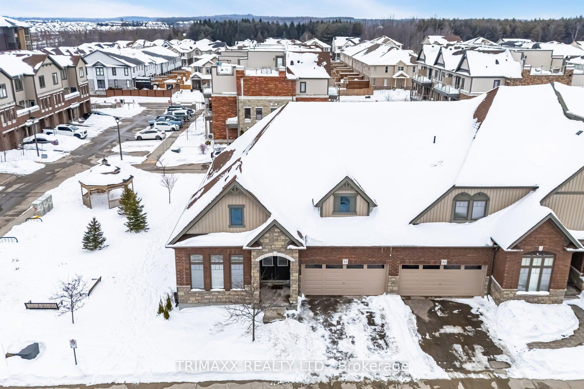 Photo 3 of Unit 11, 39 Kay Crescent, Guelph, Pineridge/Westminster Woods — HOMEH