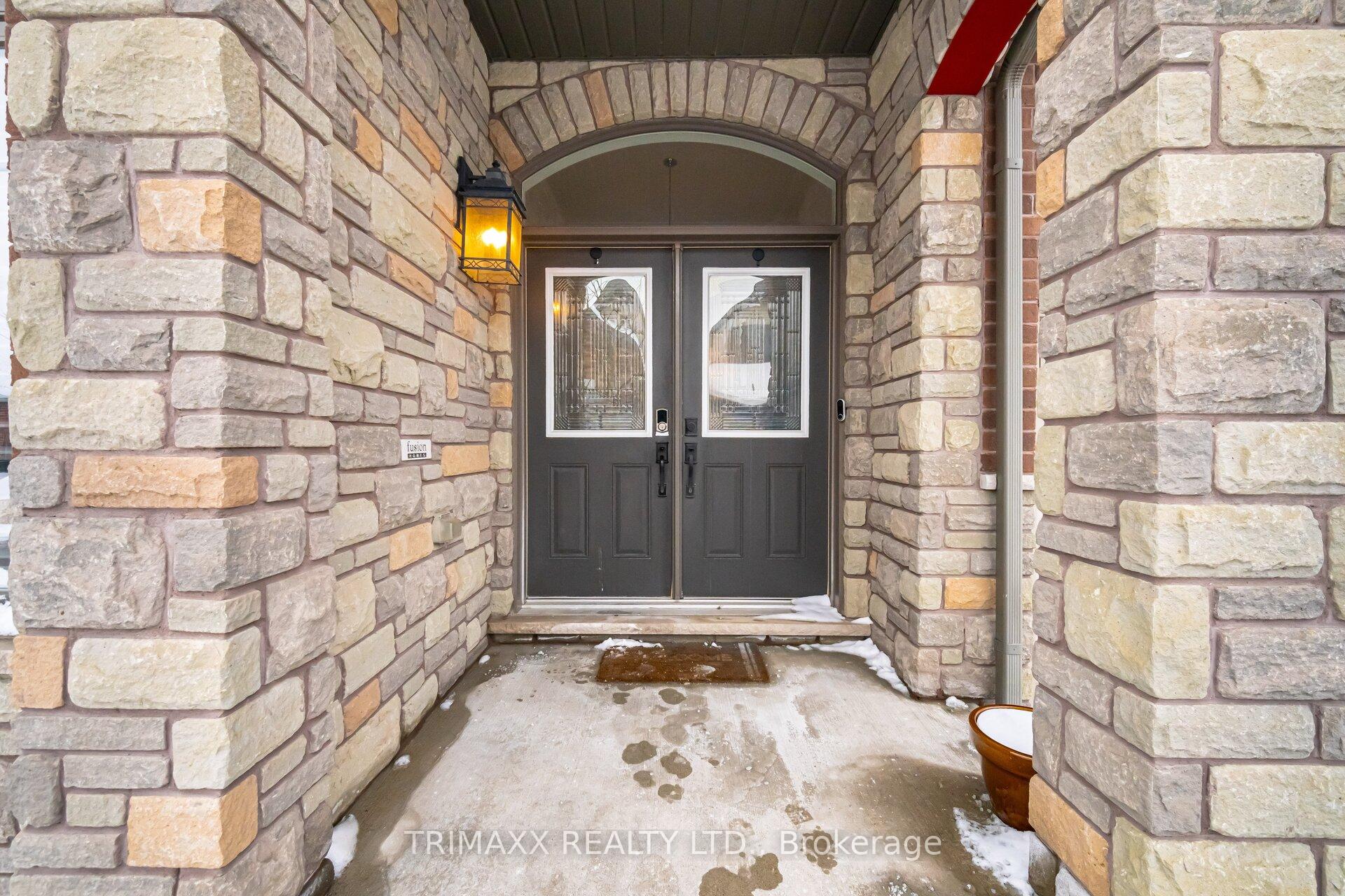 Photo 6 of Unit 11, 39 Kay Crescent, Guelph, Pineridge/Westminster Woods — HOMEH
