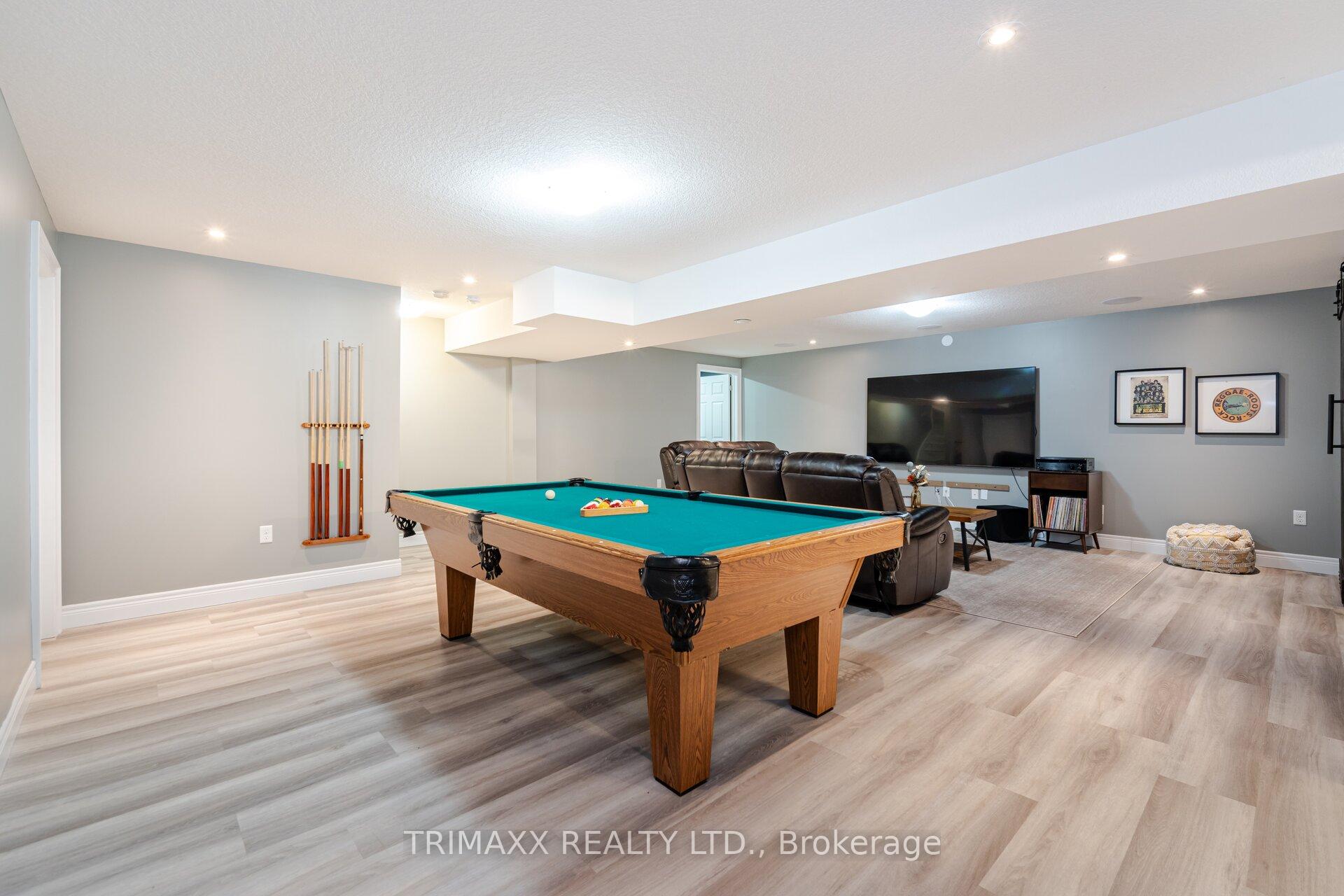 Photo 35 of Unit 11, 39 Kay Crescent, Guelph, Pineridge/Westminster Woods — HOMEH