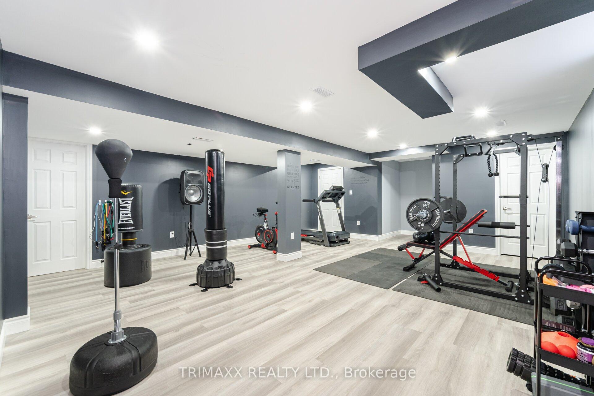Photo 37 of Unit 11, 39 Kay Crescent, Guelph, Pineridge/Westminster Woods — HOMEH